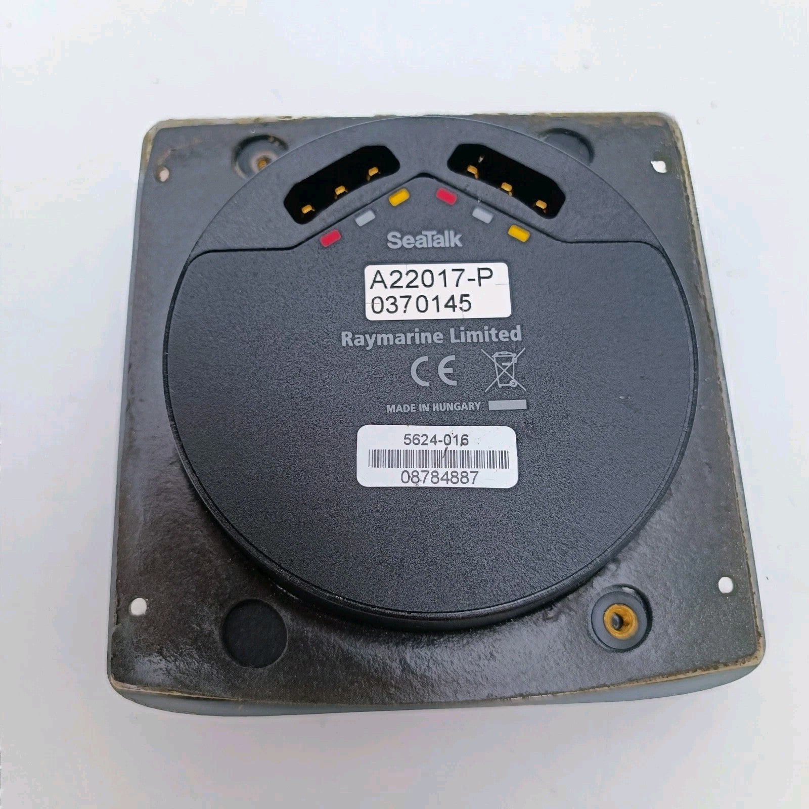 719944