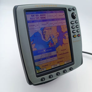 738843