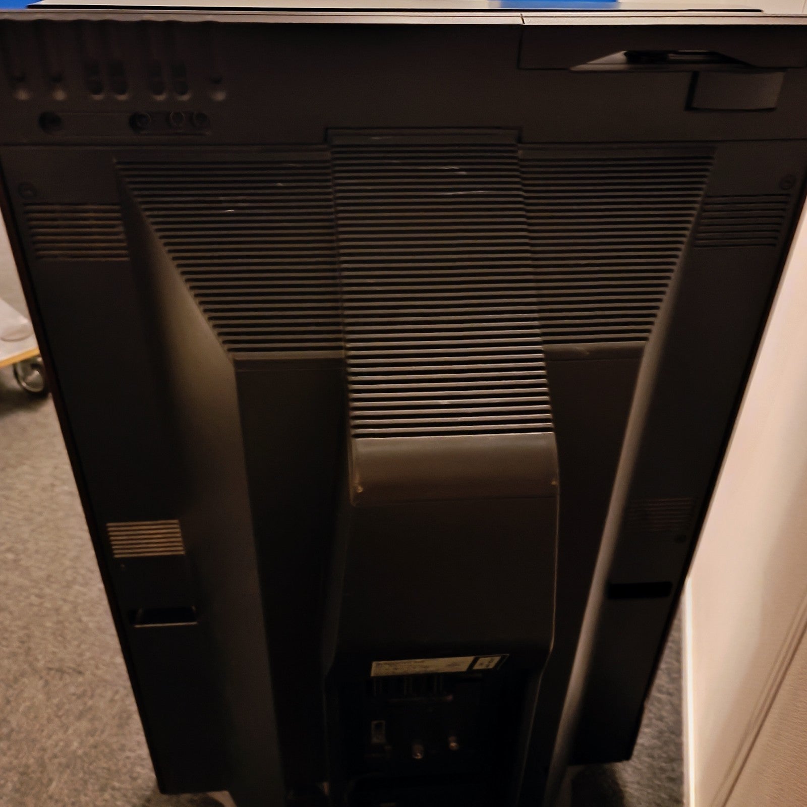 Bang & Olufsen BEOCENTER AV5 Vintage Gaming CRT TV B&O Console CD DVD RARE10
