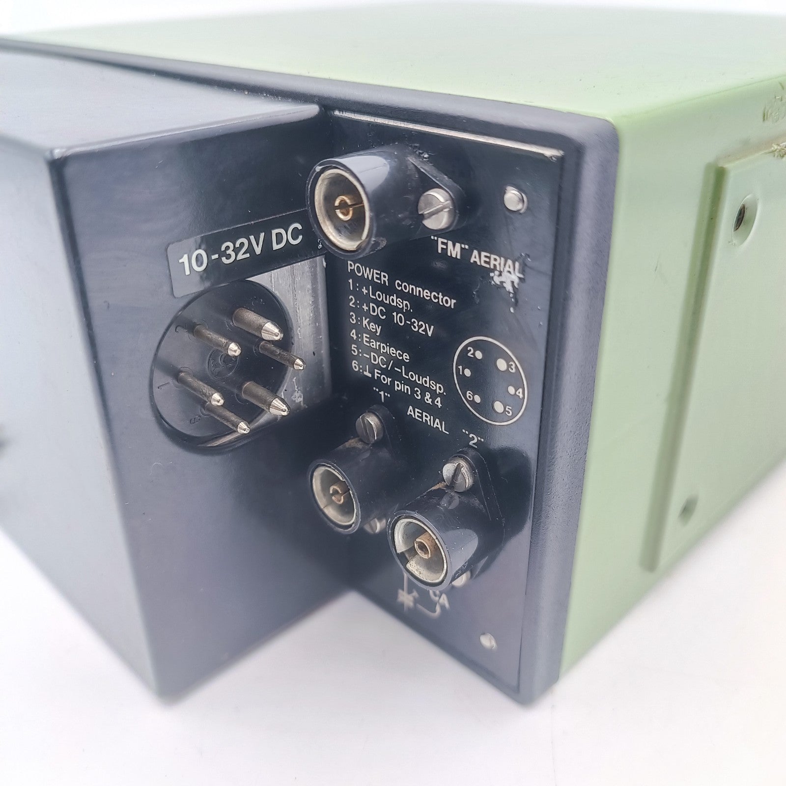 SAILOR Compact Receiver R2022 Marine SSB Duplex Communication Receiver - FM / AM3
