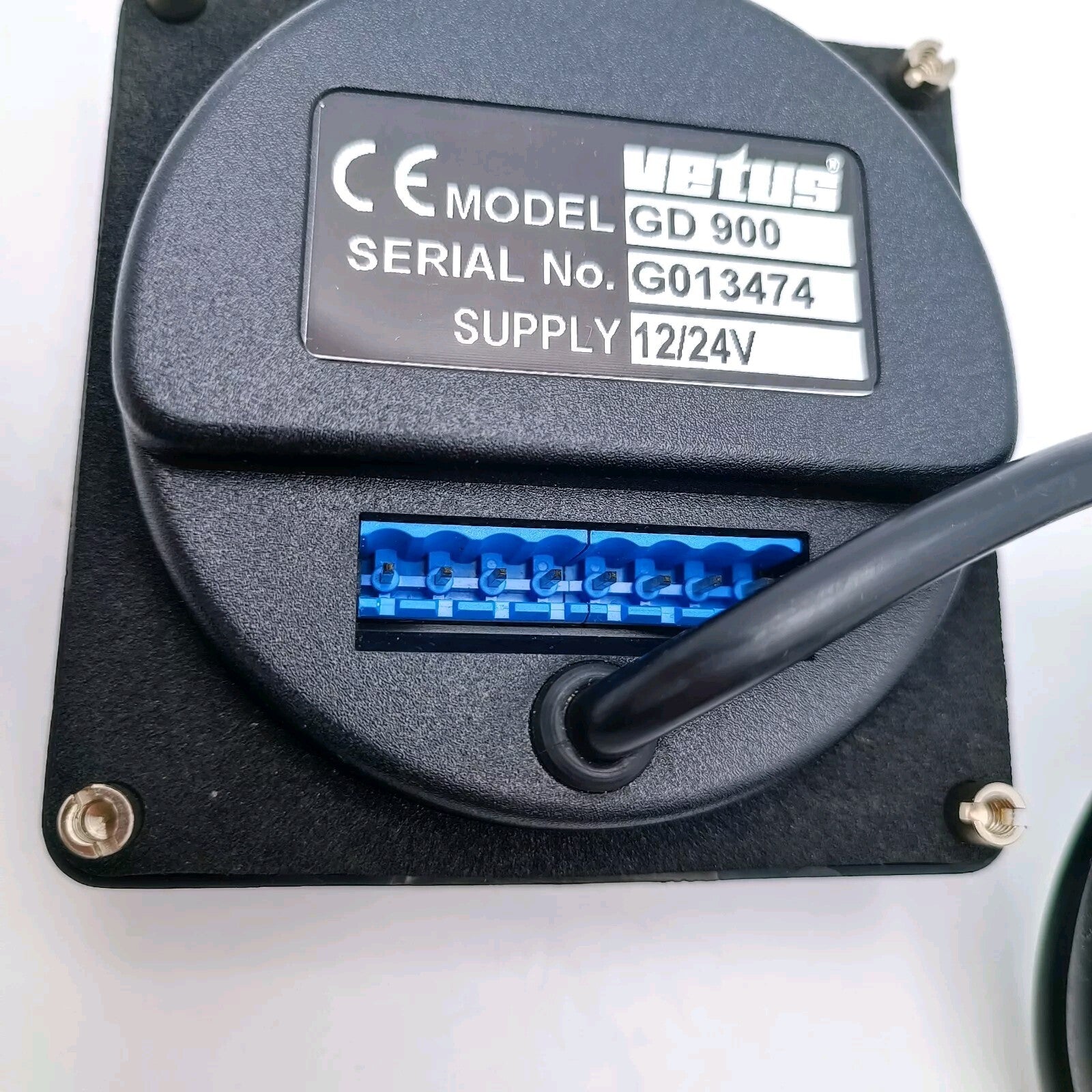 739569