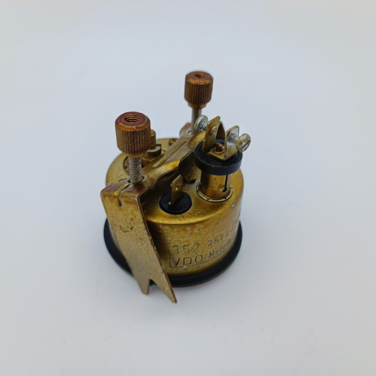 VOLVO PENTA VDO Oil Gauge 352 251 23 1 12V SW Germany boats Parts7