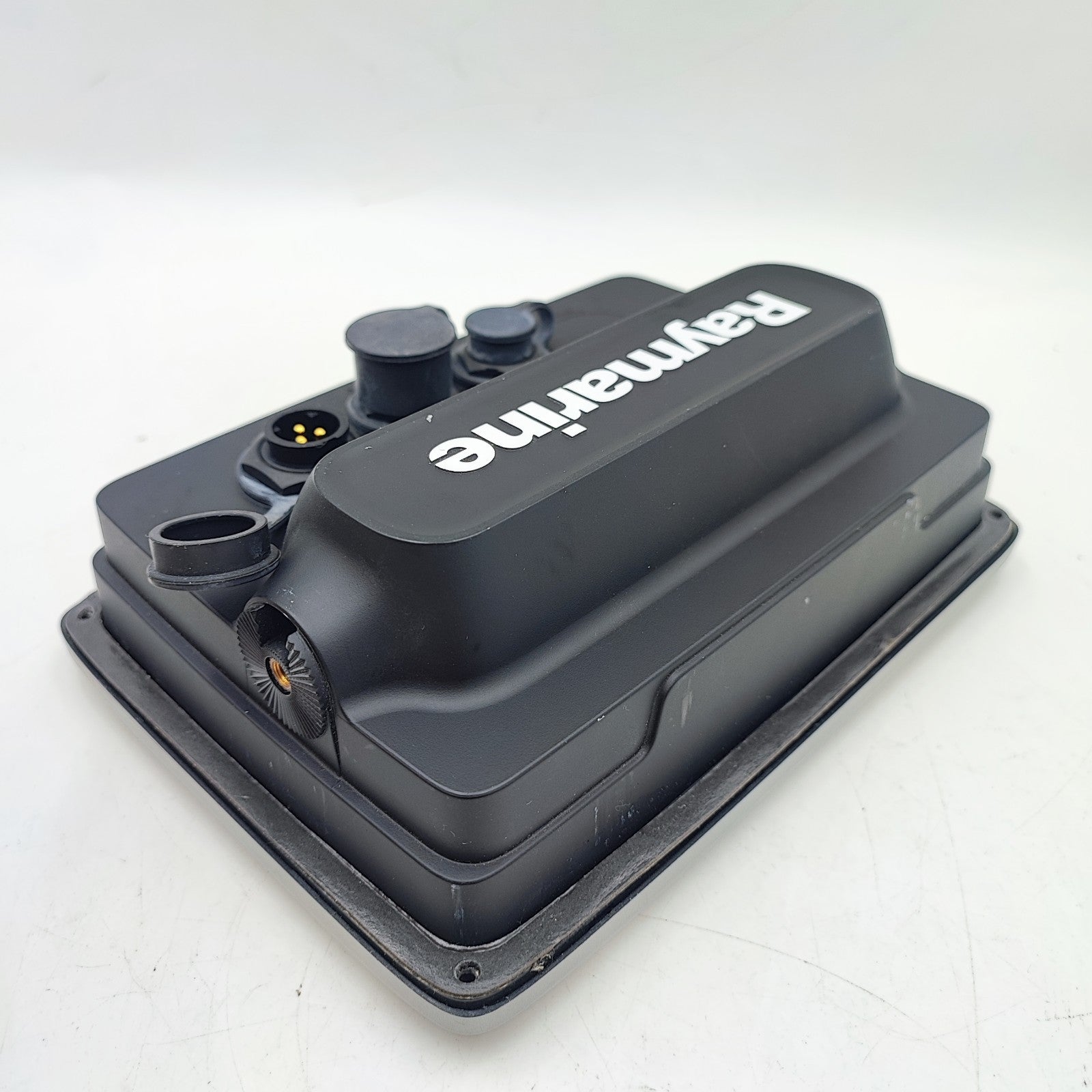 Raymarine A75 7" Touchscreen MFD w/Sun Cover E70166 WIFI SeaTalkNG Navionics9