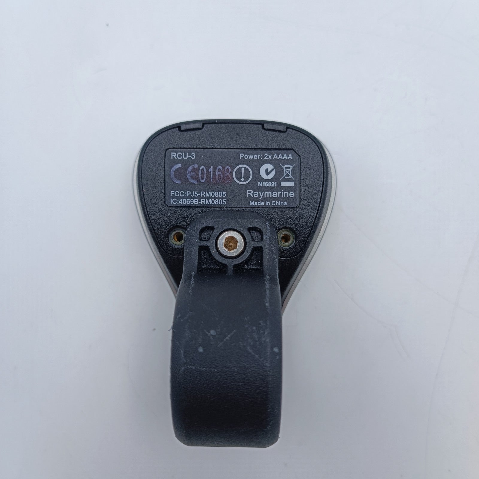 Raymarine RCU-3 E62351 Bluetooth Wireless Multifunction Steering Wheel Remote1