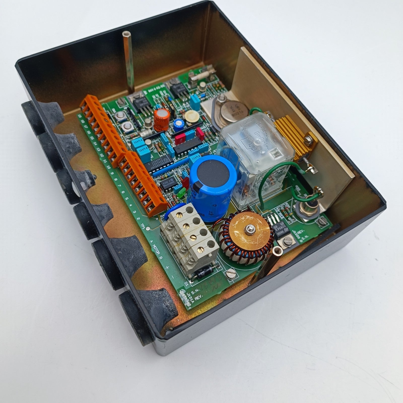 Robertson Tritech J101A 21100011 Simrad Autopilot Junction Box 12-32V f/ AP25002
