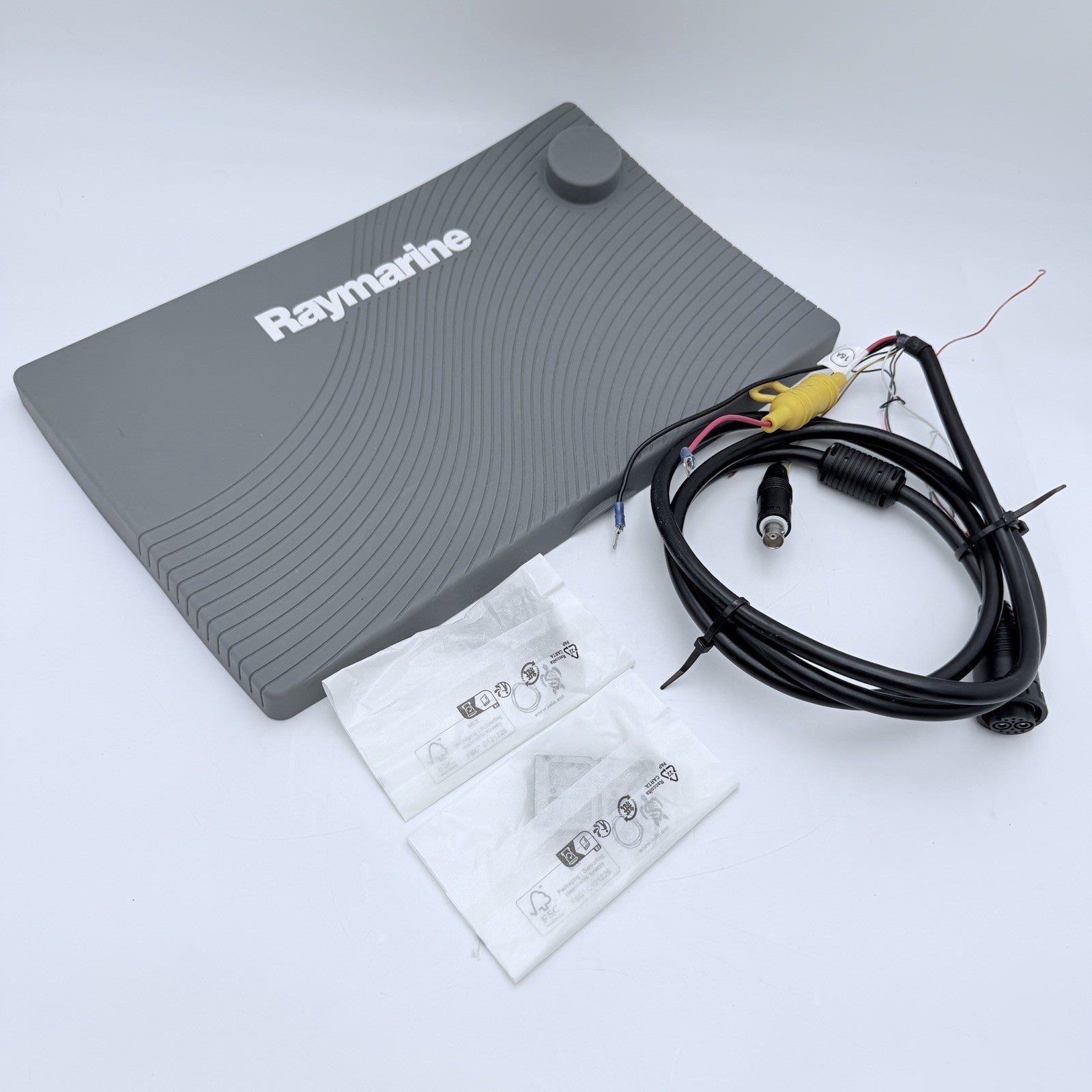 Raymarine eS127 Chartplotter Radar Sonar Multifunction Display E70284 HybridTouc12