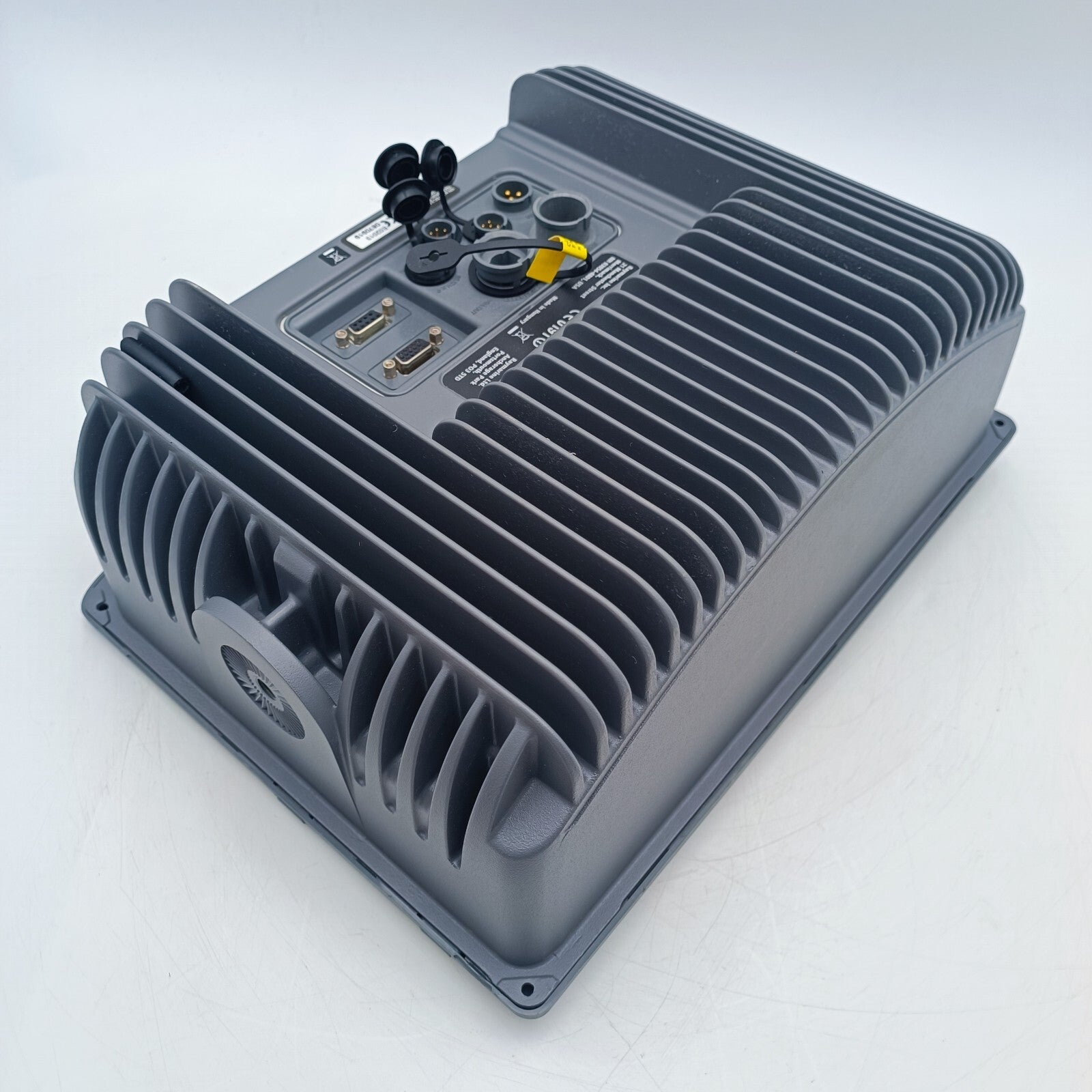 Raymarine E120 MFD Chartplotter Radar Screen Classic Display E02013 Sonar SeaTa3