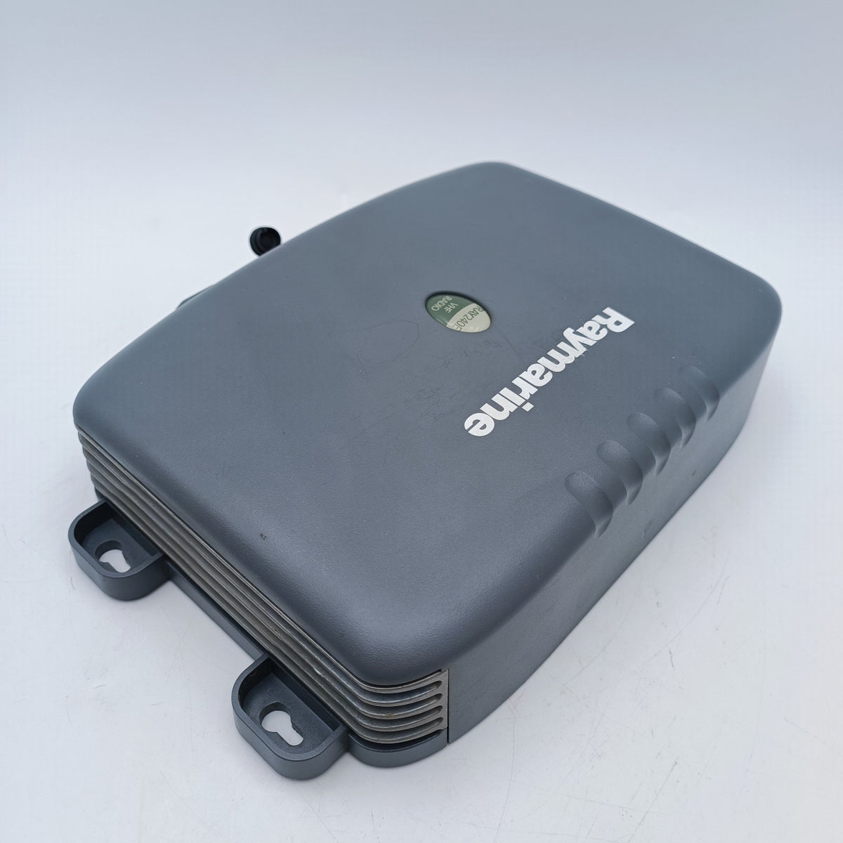 RAYMARINE RAY240E RAY240 Marine VHF Radio Control Unit RAY 240 R49131 E420027