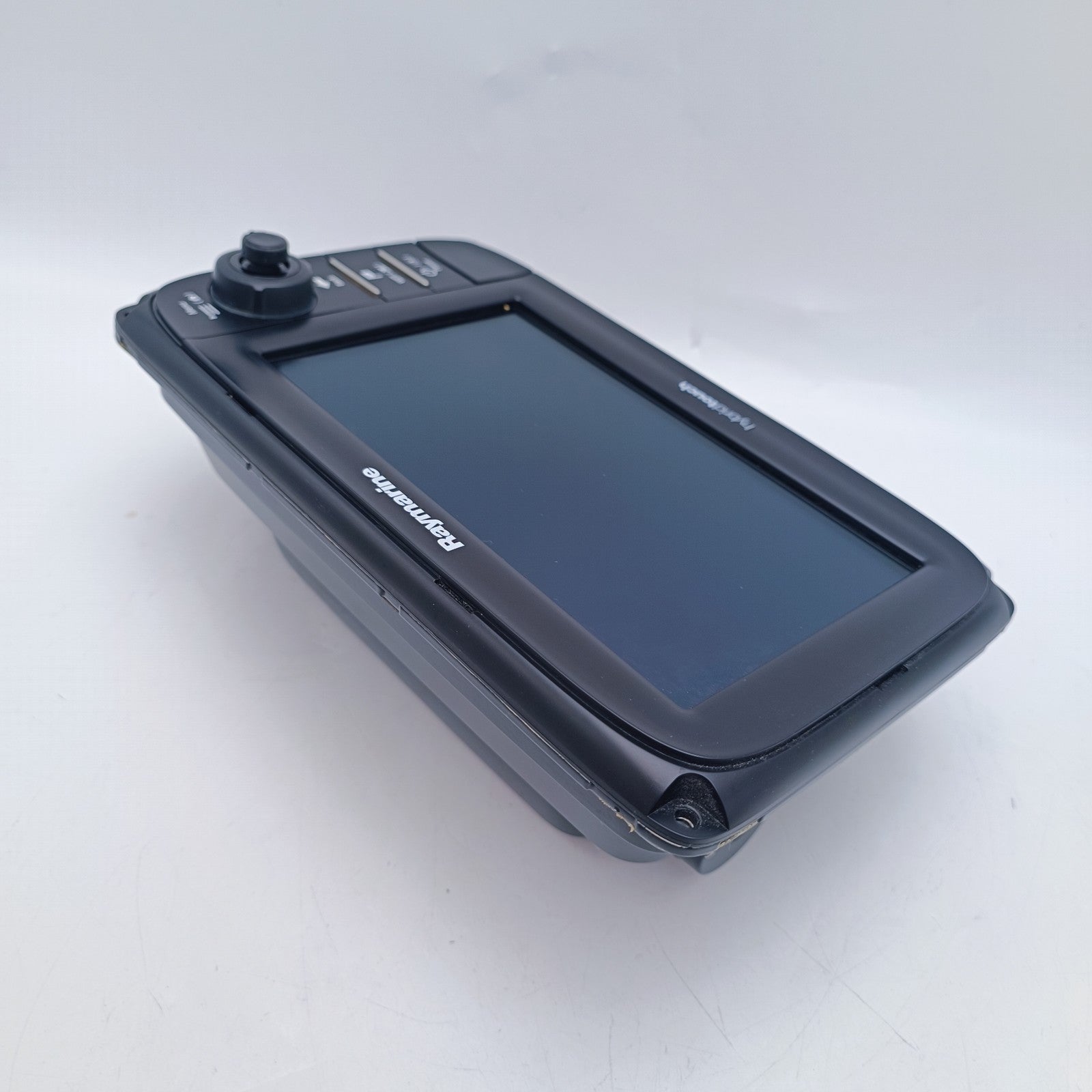 Raymarine e7 HybridTouch Chartplotter MFD Display E62354 SeaTalkNG GPS Radar8