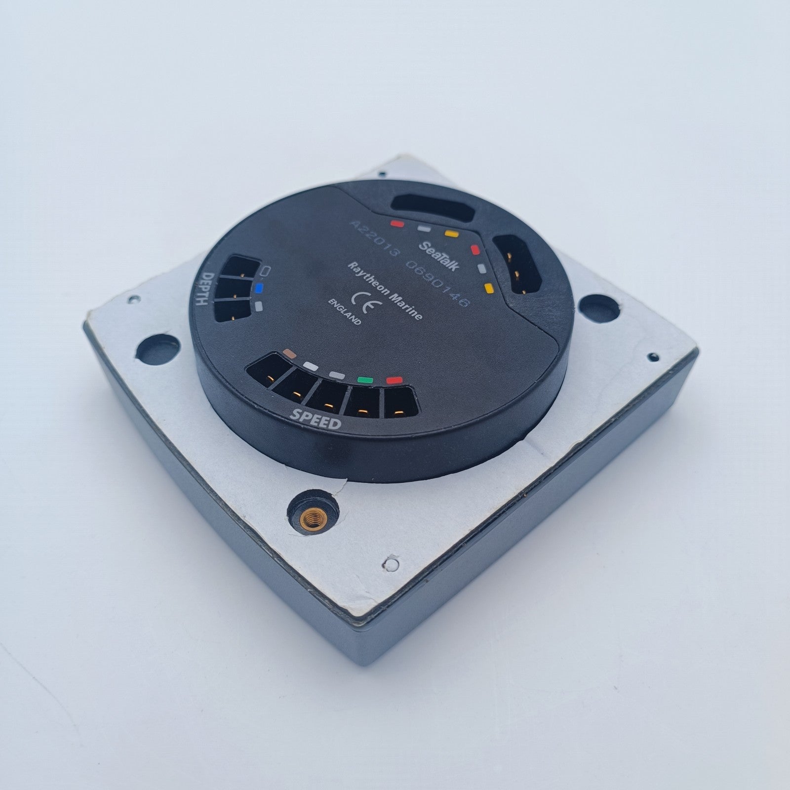 Raytheon Raymarine ST60 TRIDATA Autohelm Series Instrument Display A22013 Depth4