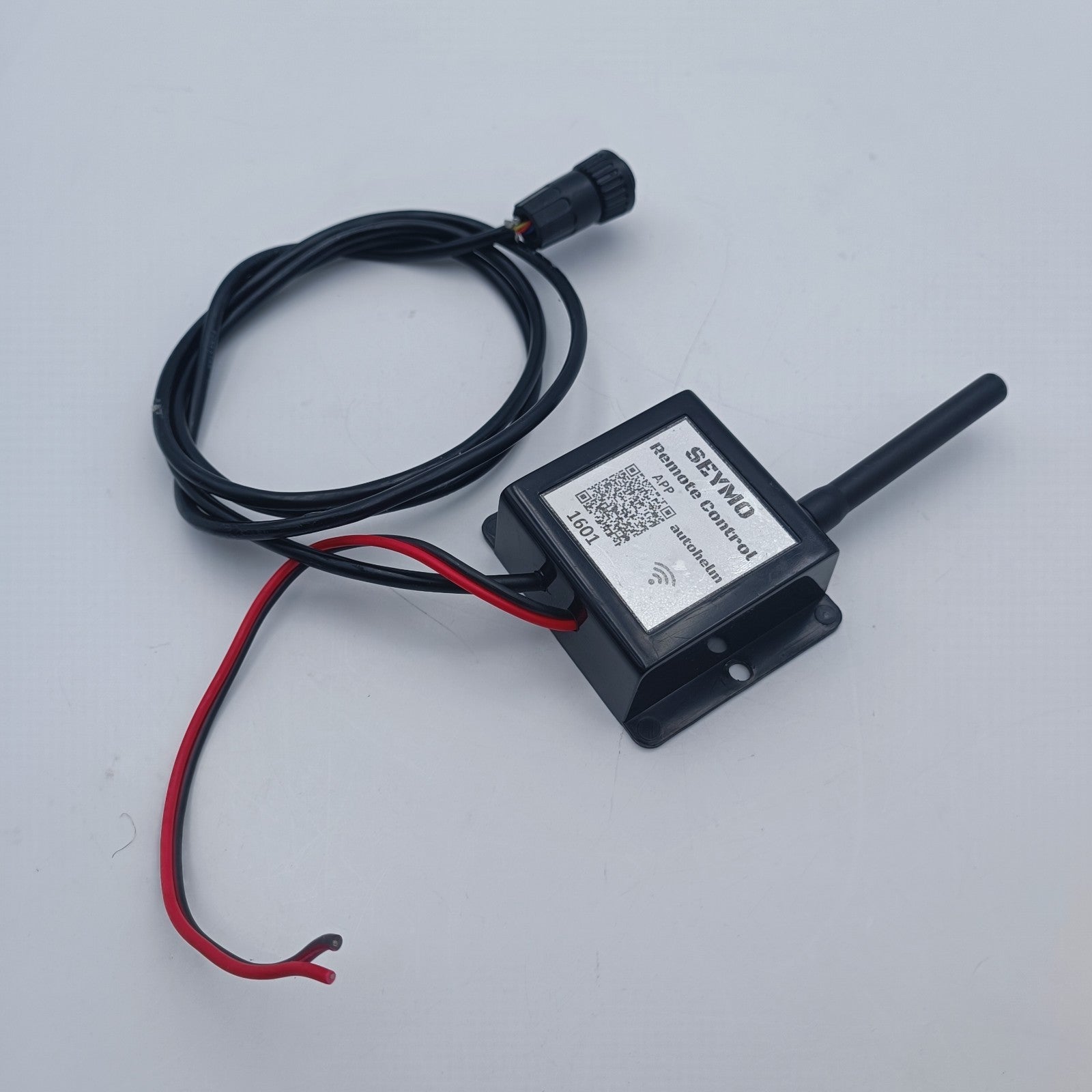 SEAMO Autopilot Remote Control App Module Marine Wireless Unit Raymarine1