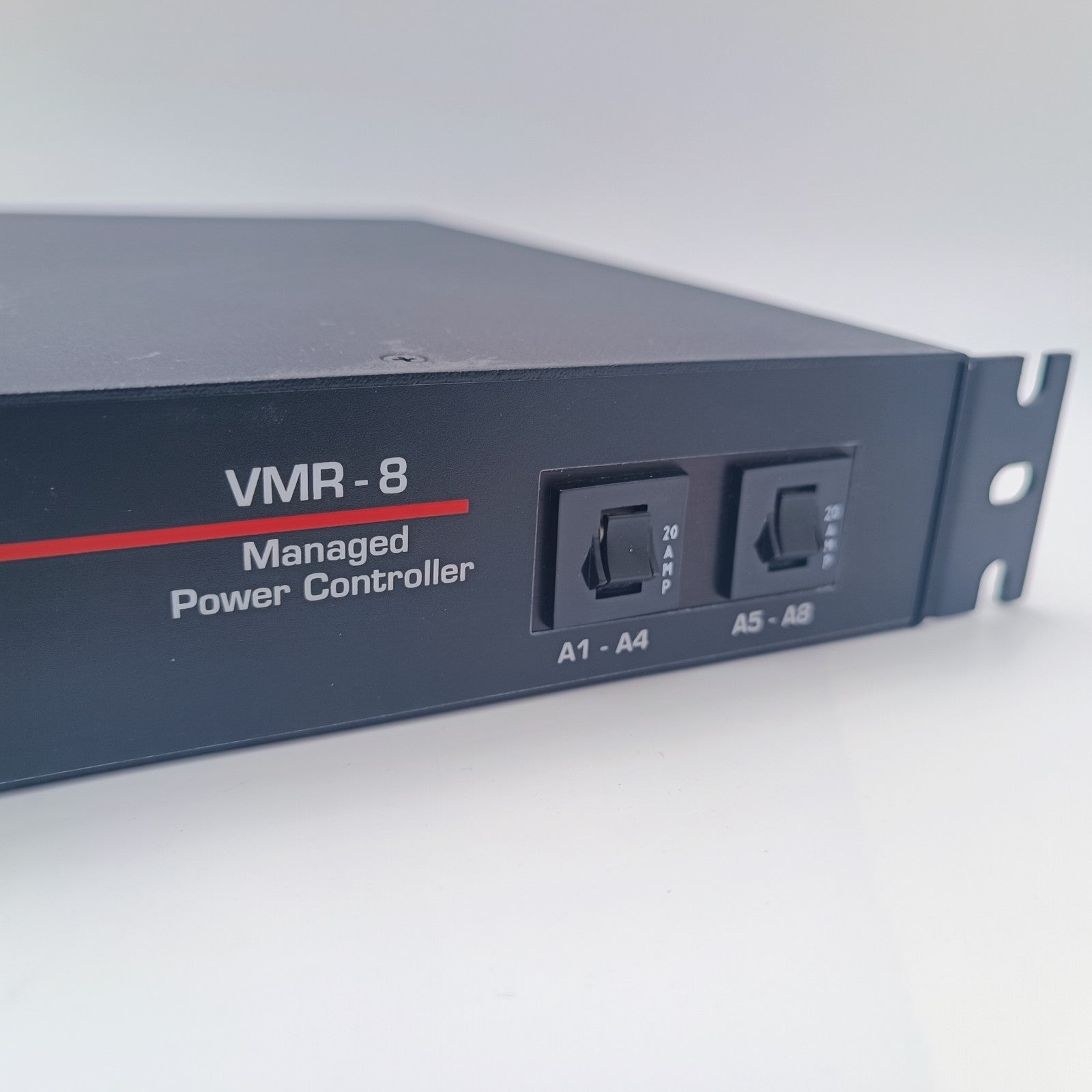 WTI VMR-8 Managed Power Controller 8-Outlet Intelligent Rack Power Controller PD4