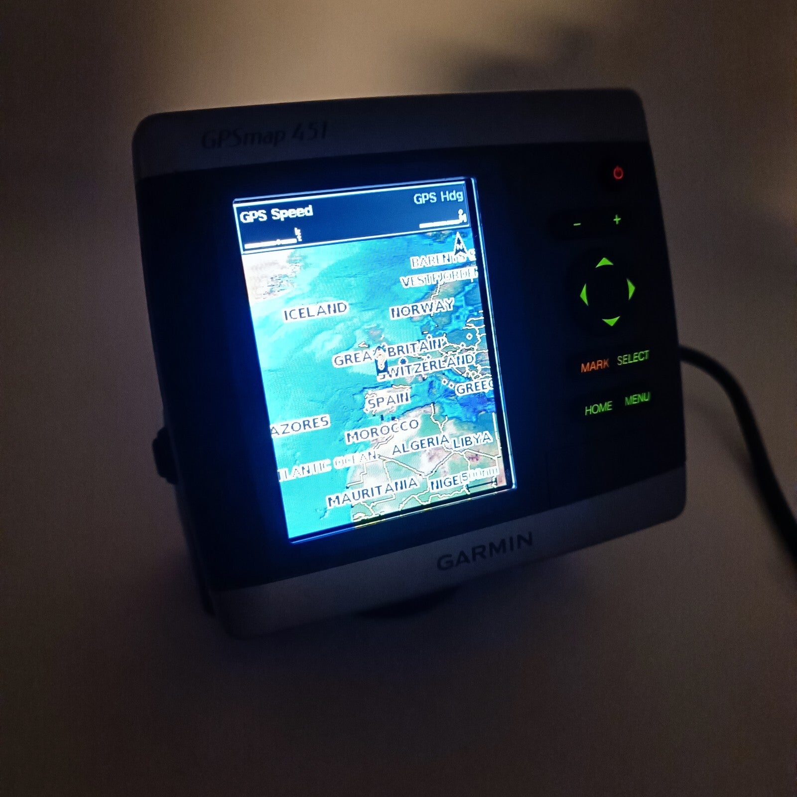 722308