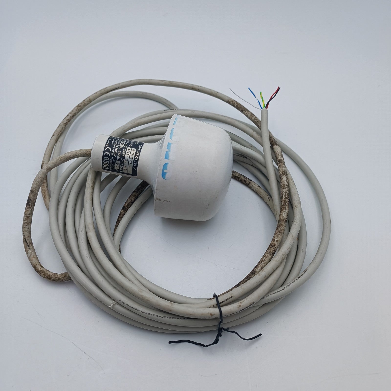 Furuno GP-320B BBWGPS NavNet VX1 VX2 Network GPS WAAS Receiver Antenna0