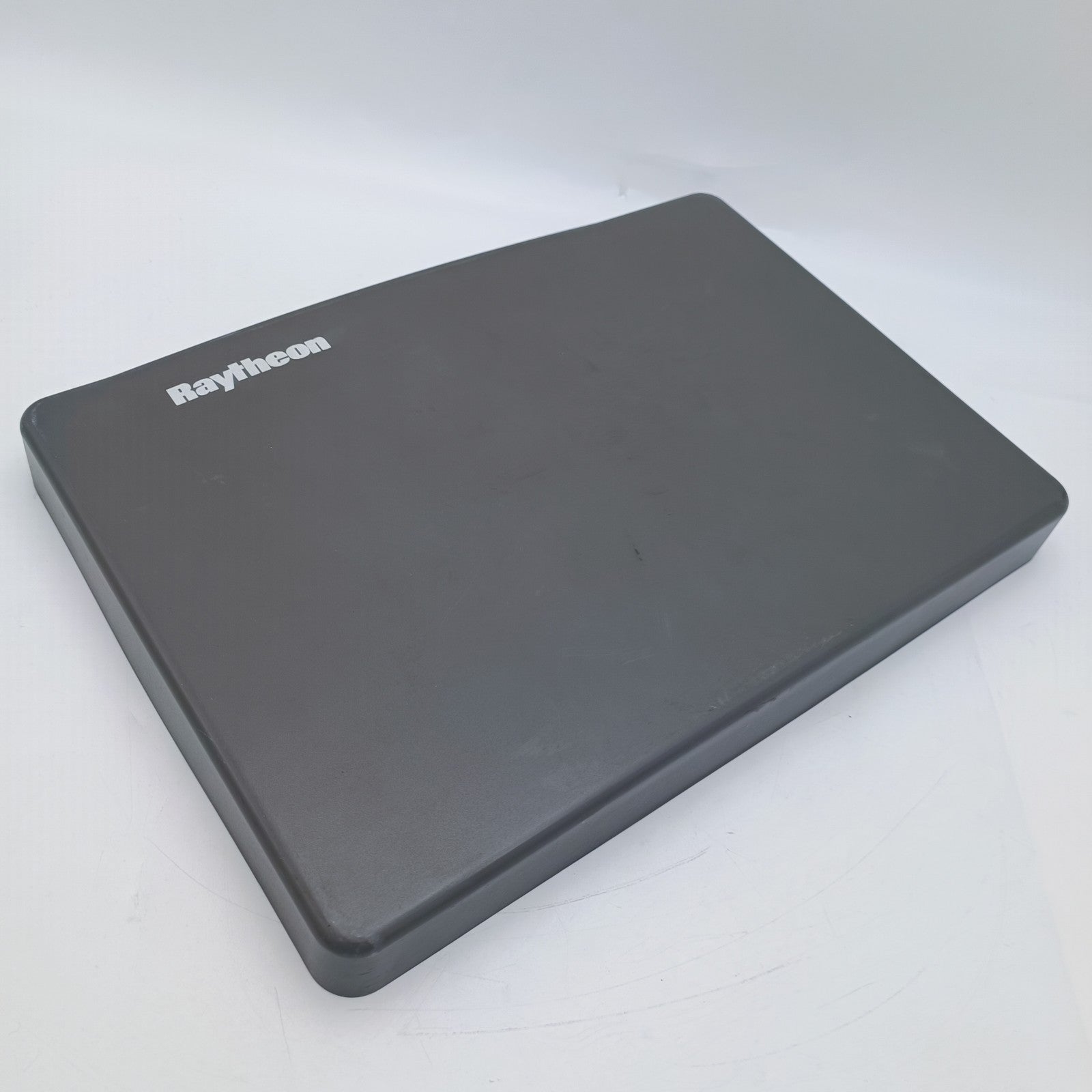 Raymarine Raytheon Raychart RC620 620 GPS Navigator Chartplotter Radar M935367