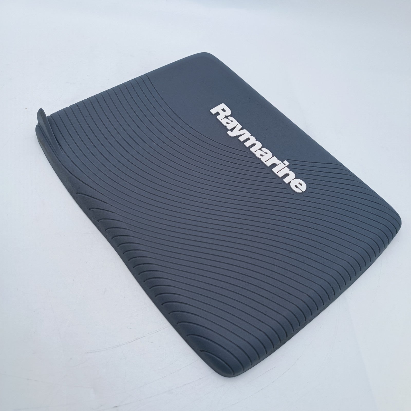 Raymarine a98 9" Touchscreen MFD Chartplotter SONAR w/ WiFi + DownVision E70234 17