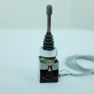 COMNAV Commander Marine Autopilot SCHNEIDER ELECTRIC XD2PA22 Joystick 2 Position1
