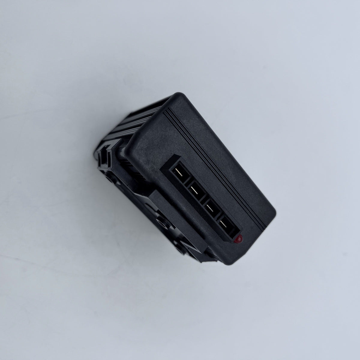 Alfatronix PV6s 17-32VDC to 13.6VDC Converter-6A / 10A Isolated Input to Output9
