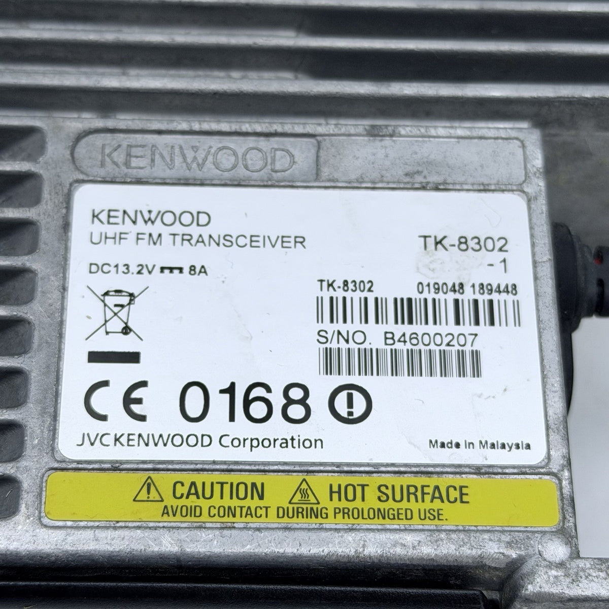 Kenwood TK-8302 -1 UHF FM Mobile Two Way Radio Transceiver w/ Microphone 12V4