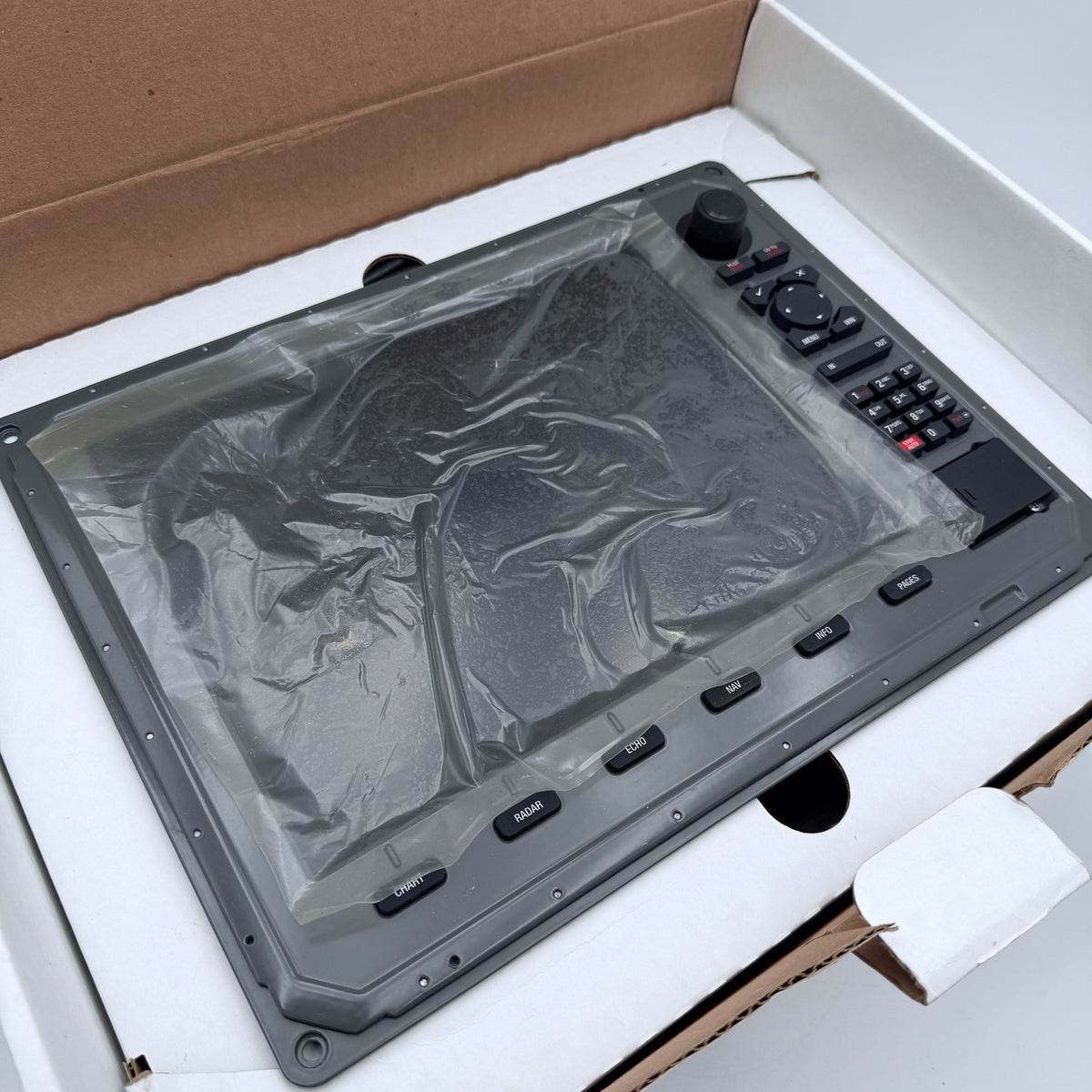B&G Zeus Z12 12" Marine Chartplotter EMEA 000-10244-001 BRAND NEW IN BOX Navico15
