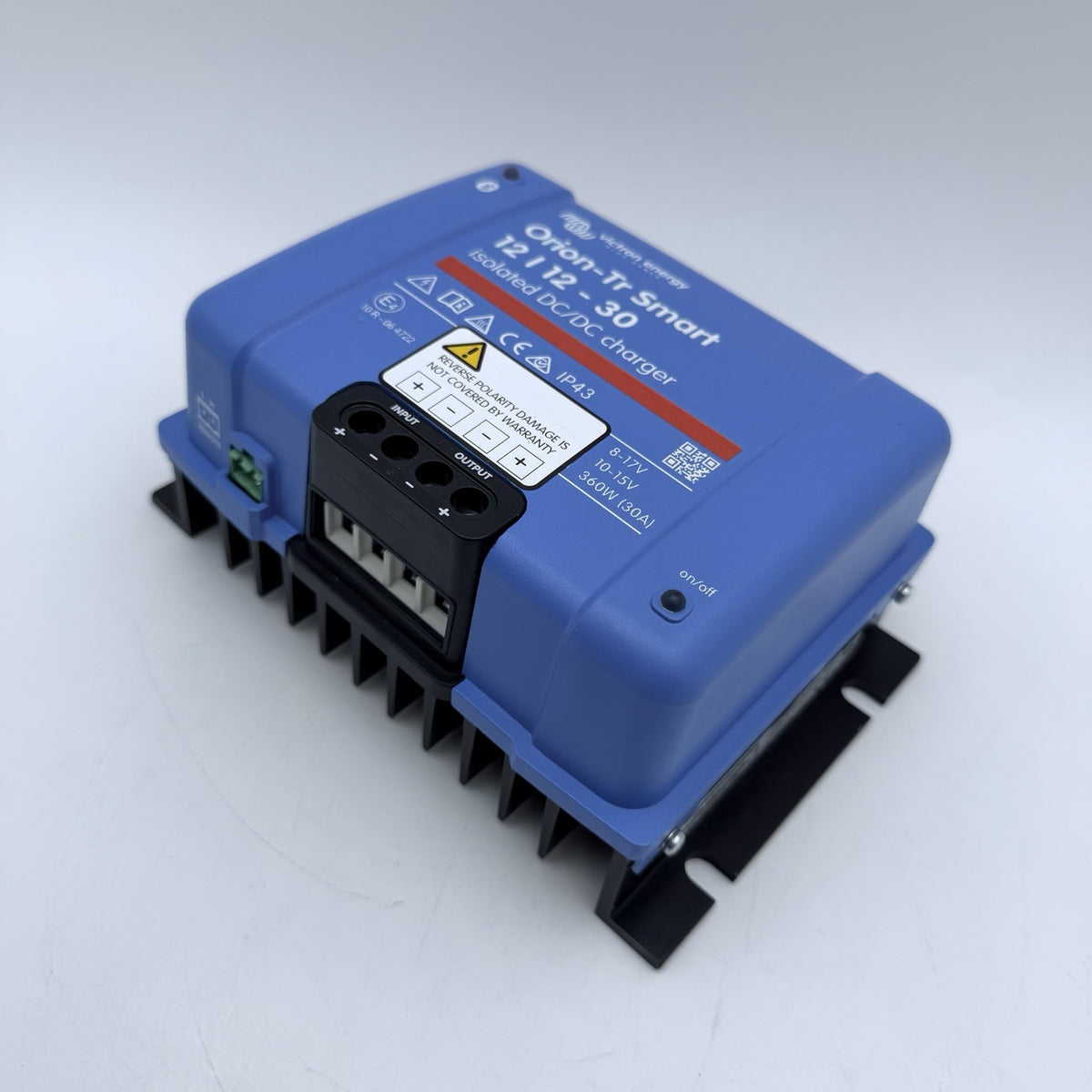 Victron Orion TR Smart DC-DC Converter 12VDC to 12 VDC 360W 30AMP10