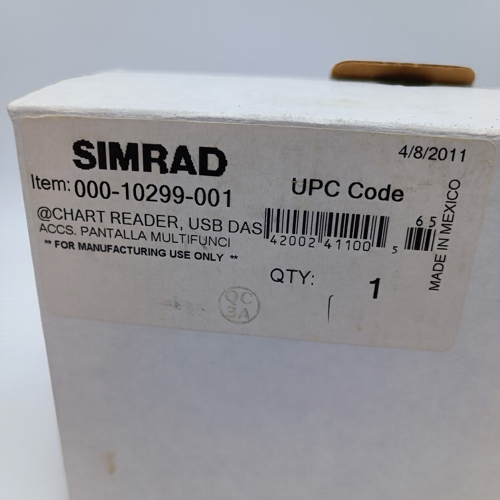 Simrad NSO Dash Mount USB SD Card Reader NEW 000-10299-0012
