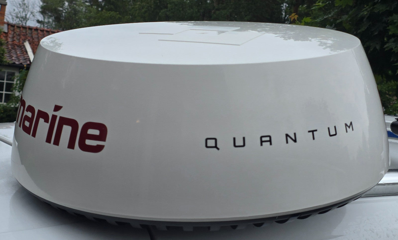 Raymarine Quantum Q24C Radome w/ Wi-Fi & Ethernet 10M Power Cable E70210 Q24 C2