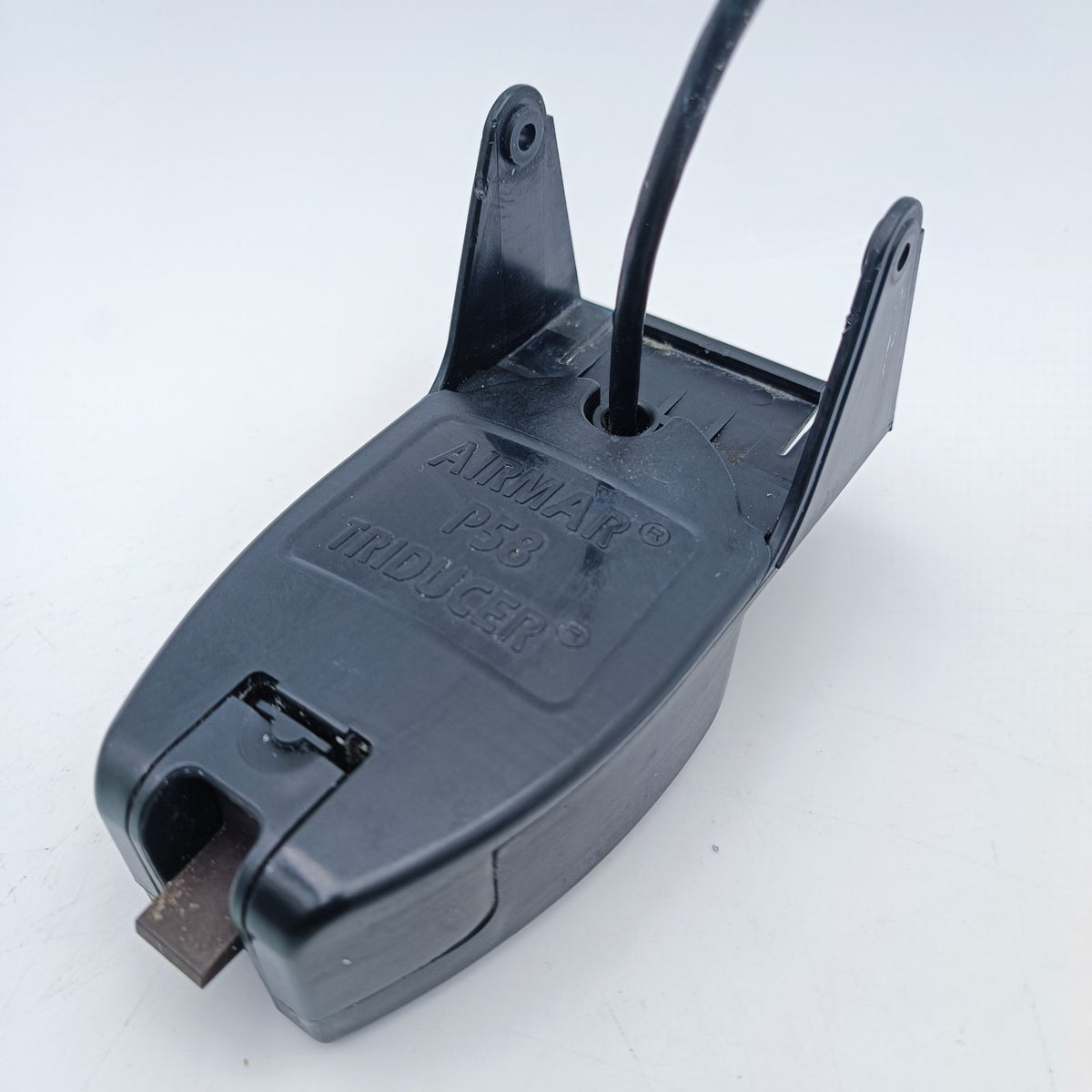 Raymarine AIRMAR P58 Triducer A60 A65 DSM25 Transom Depth Transducer A1021388