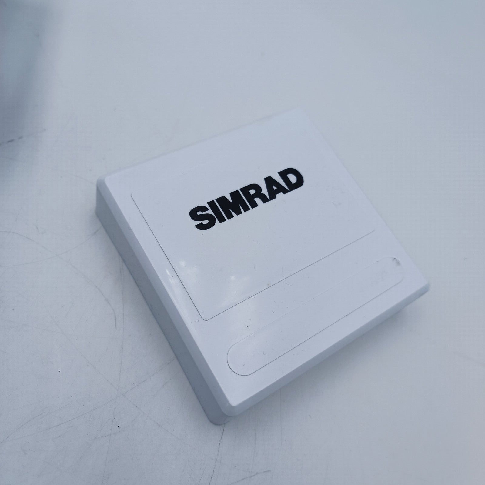 SIMRAD Robertson IS11 WAYPOINT HELM Instrument Display HELM BRAND NEW Autopilot10