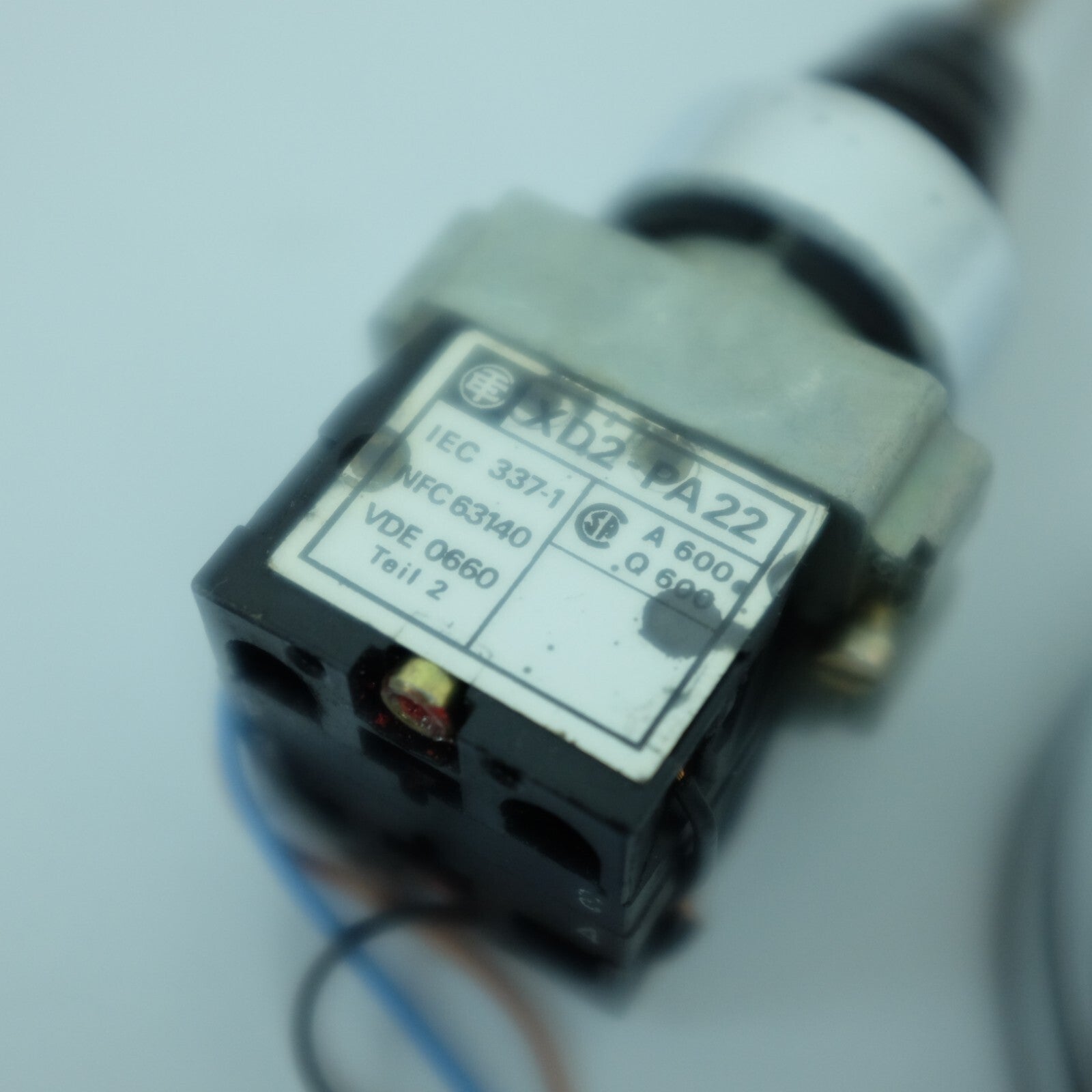 COMNAV Commander Marine Autopilot SCHNEIDER ELECTRIC XD2PA22 Joystick 2 Position2