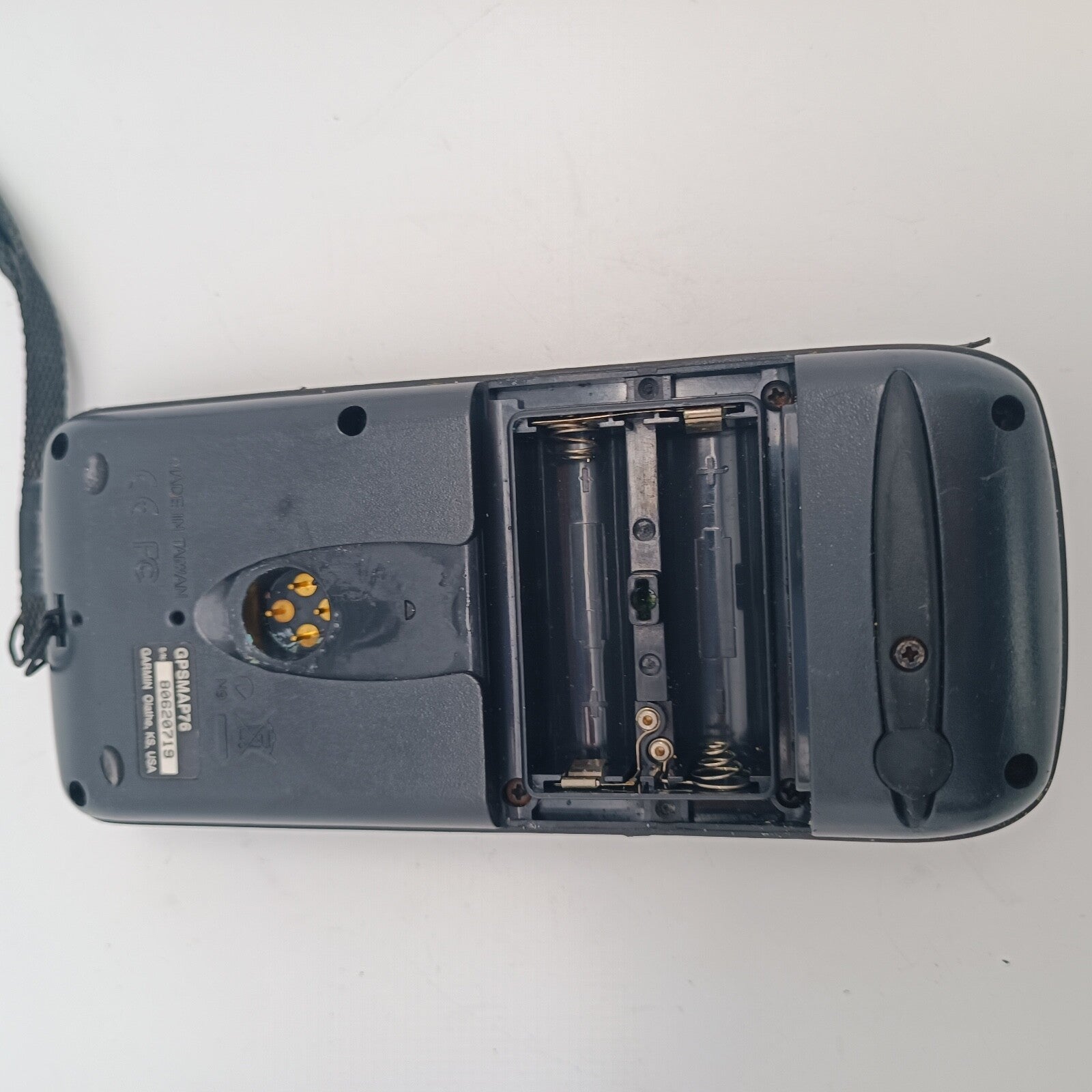Garmin GPSMAP 76 Versatile Handheld GPS Charplotting Receiver with Cable7
