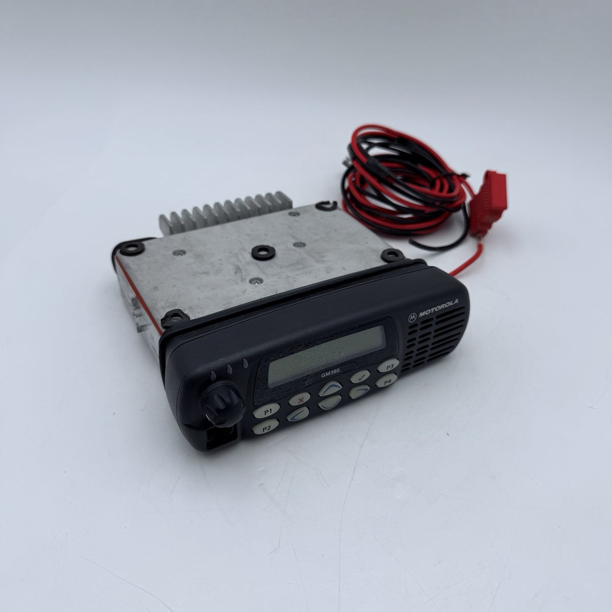 Motorola GM360 UHF Mobile Radio 403-470MHz 25W Analog Two Way Transceiver0