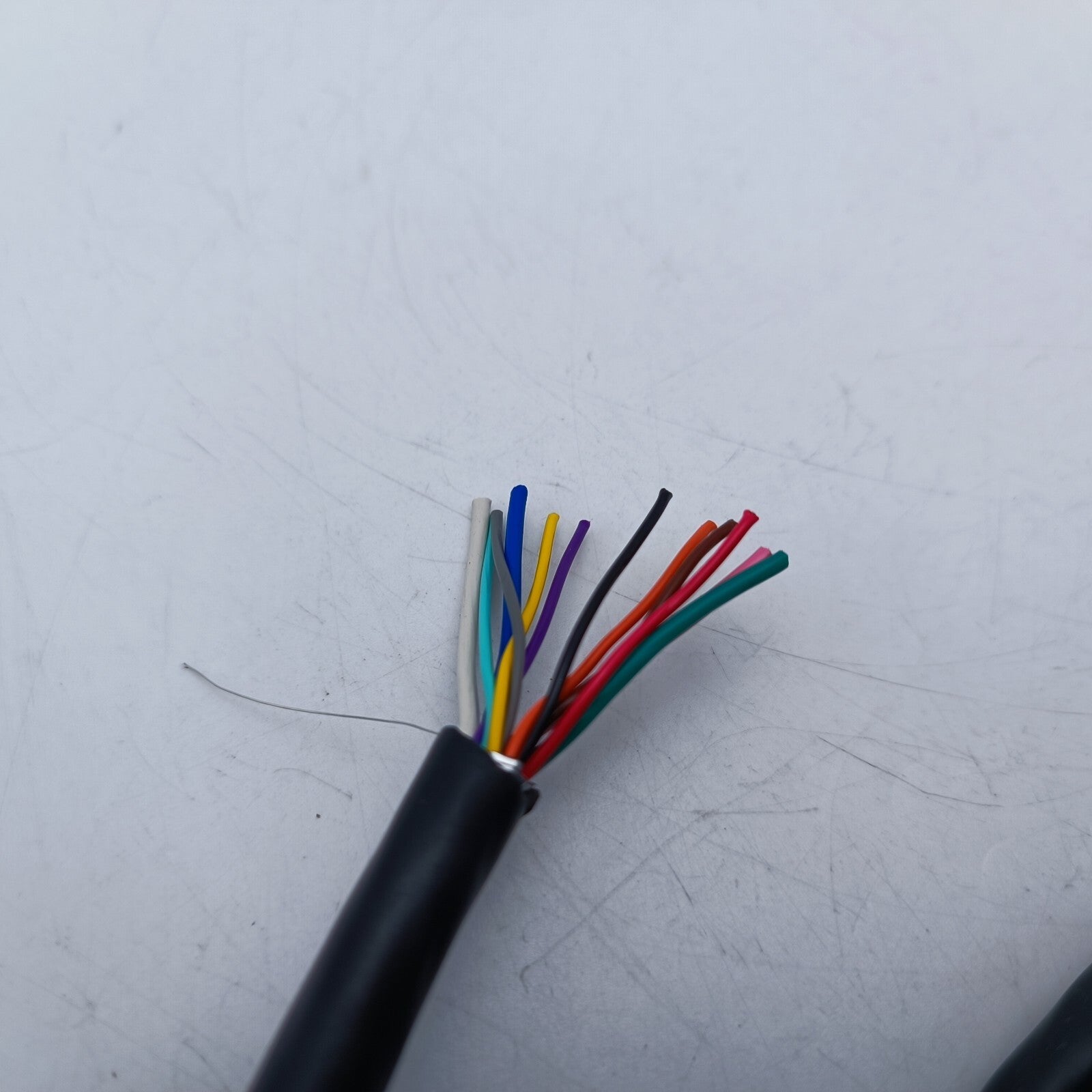 720211