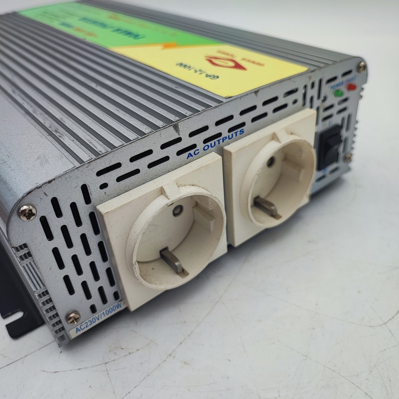 Genius Power G121000 Power Inverter Compact and Portable Marine Boat 1000W 24010