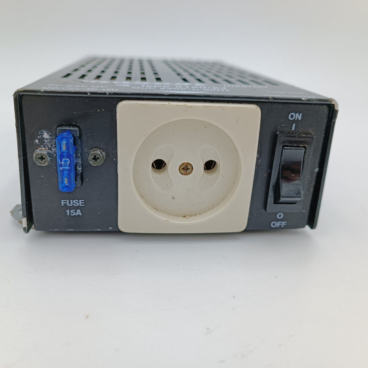 Mascot Inverter 9150 24V 140W In 24V Out 230V 9150/243