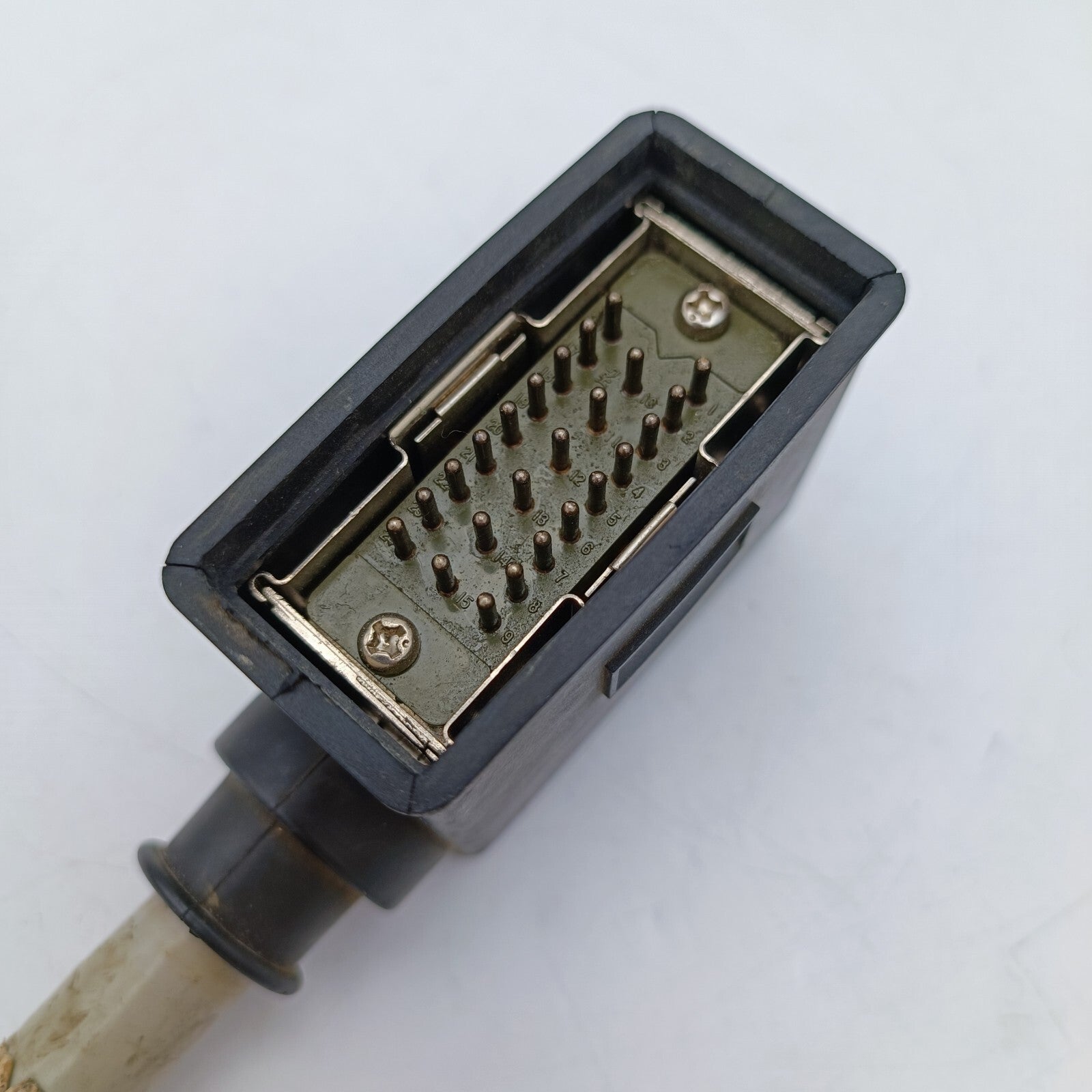 720204