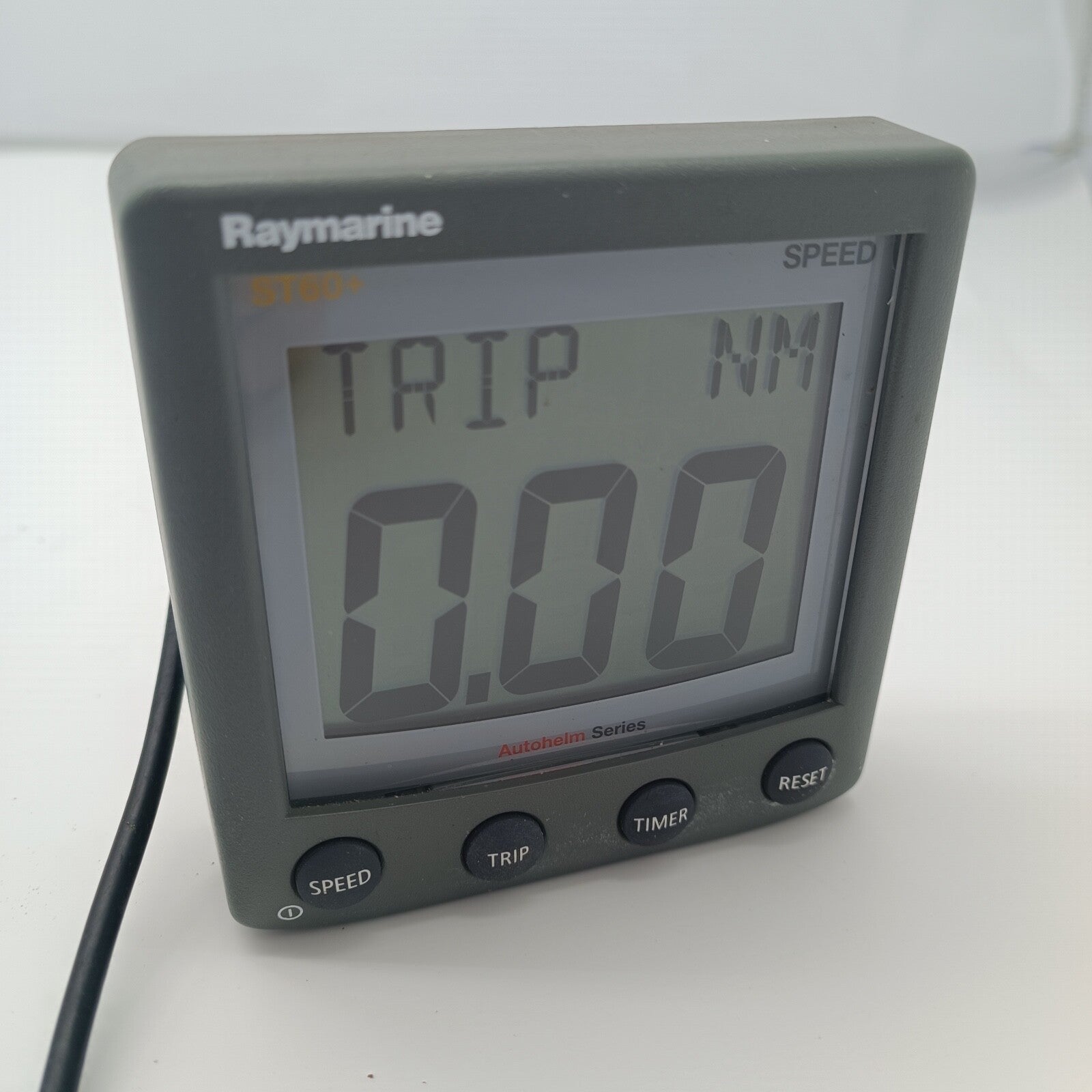 744931
