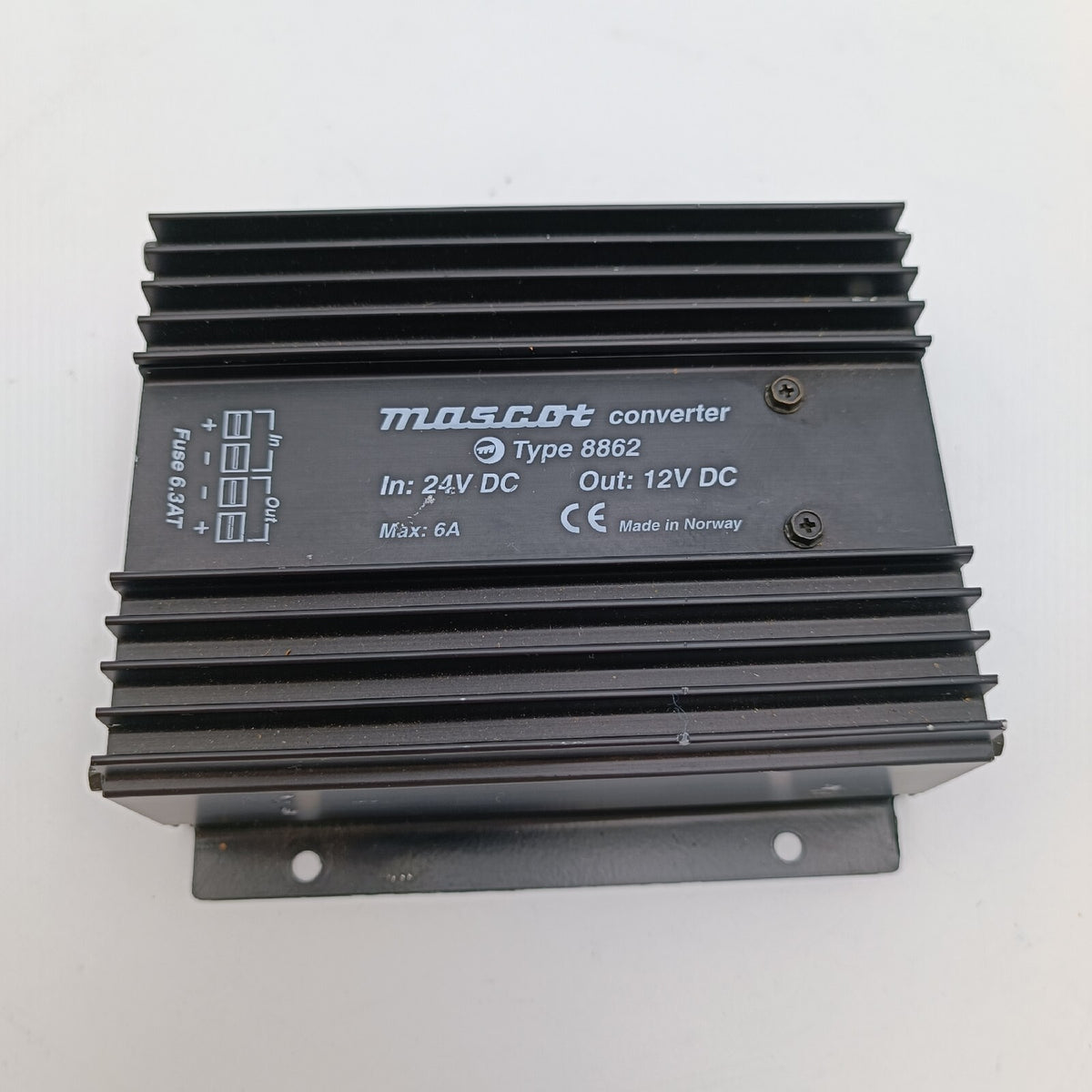 Mascot DC to DC Converter Type 8862 In 24 VDC Out 12 VDC2