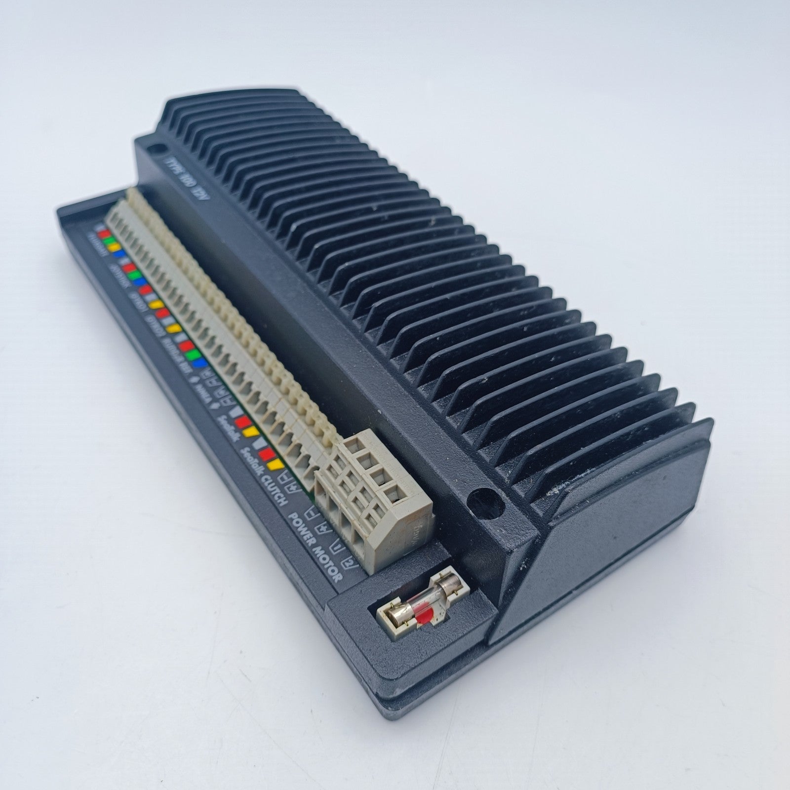 Autohelm TYPE 100 AUTOPILOT COURSE COMPUTER Z168 M81110 12V Raymarine Z30814