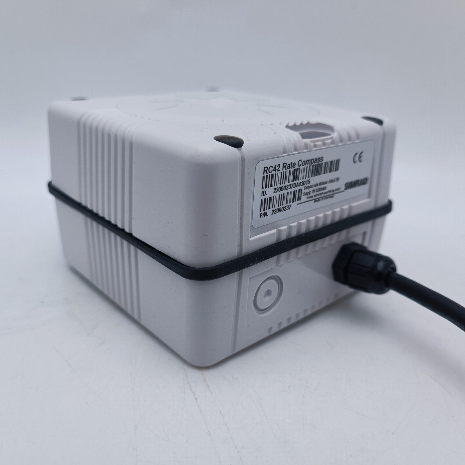 Simrad RC42 Rate Compass SIMNET NMEA2000 PN 22090237 RC 42 AC10 AC20 Autopilot5