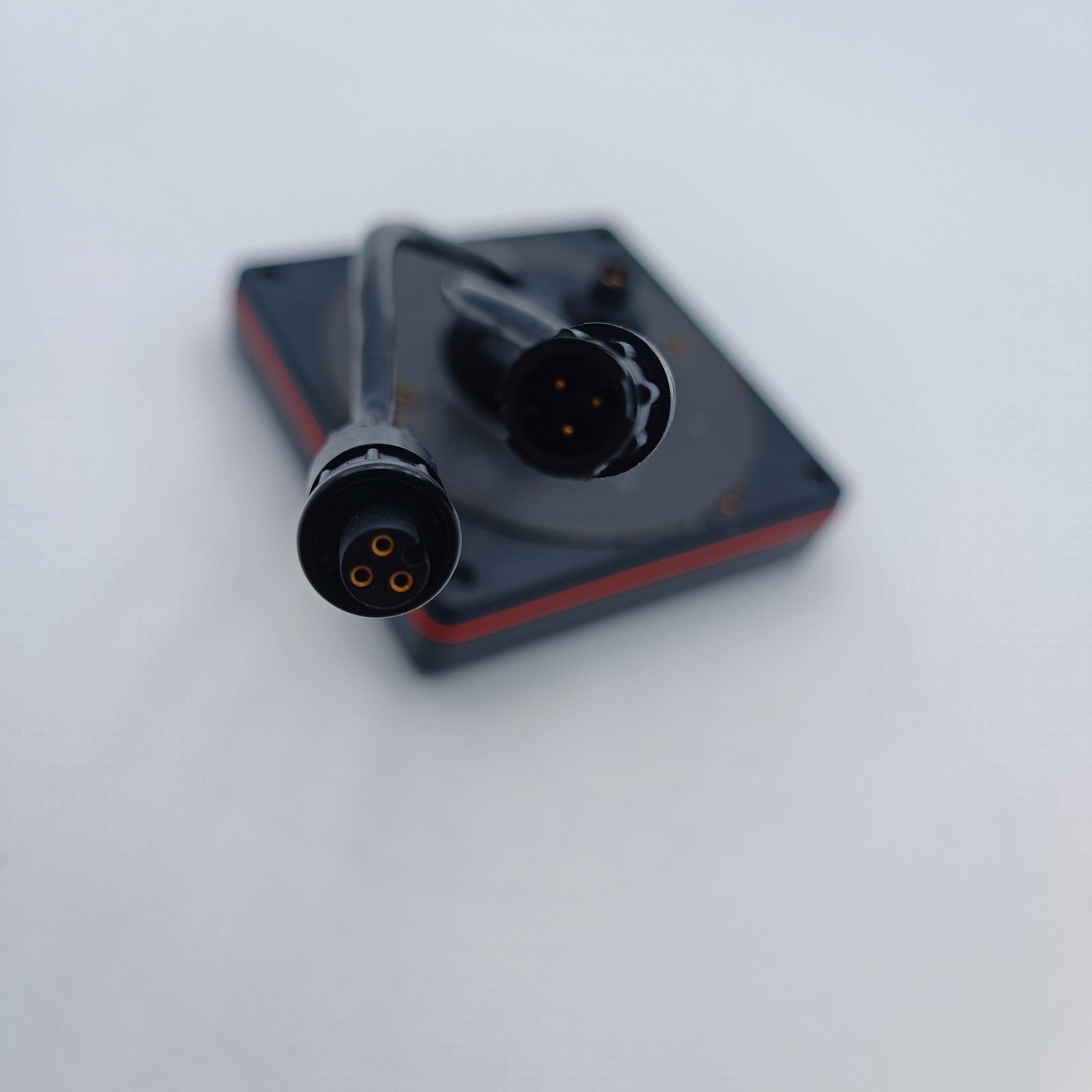 718120