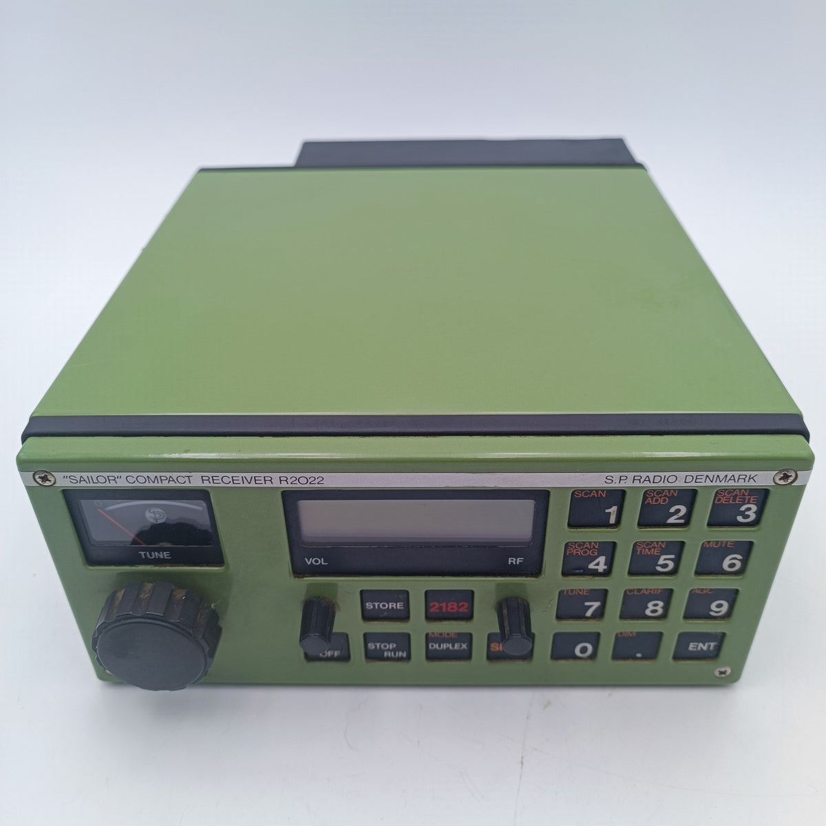 SAILOR Compact Receiver R2022 Marine SSB Duplex Communication Receiver - FM / AM6
