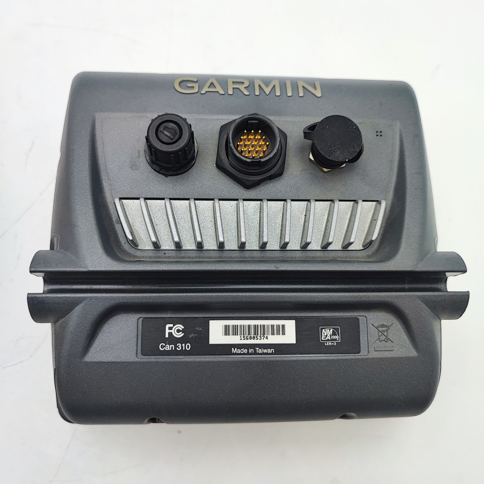 GARMIN GPSMAP 546s Color Chartplotter w/ Sun cover Mount NMEA0183 Bluechart4