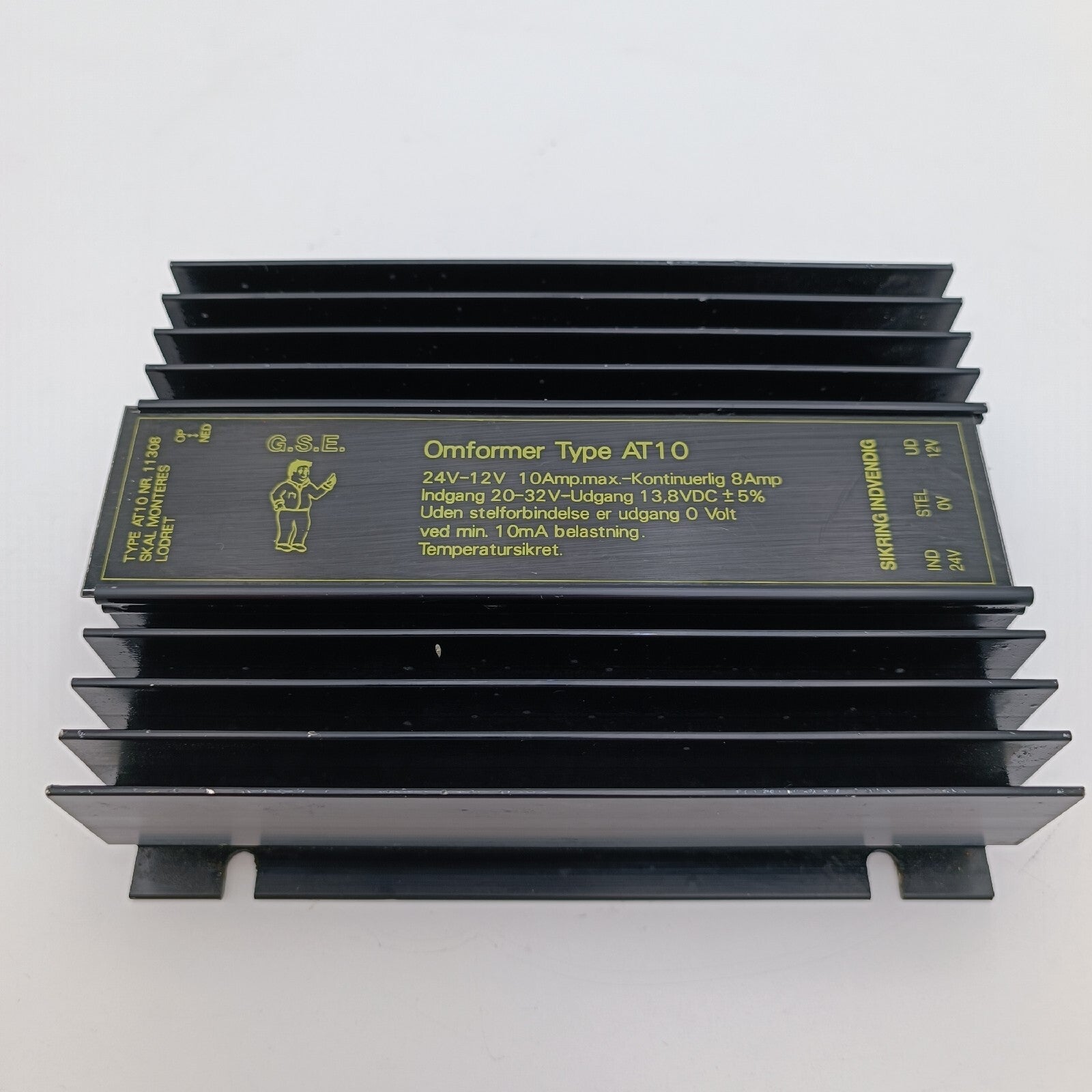 GSE DC-DC CONVERTER In: 24V - 32V Out: 12V 10A Type AT102