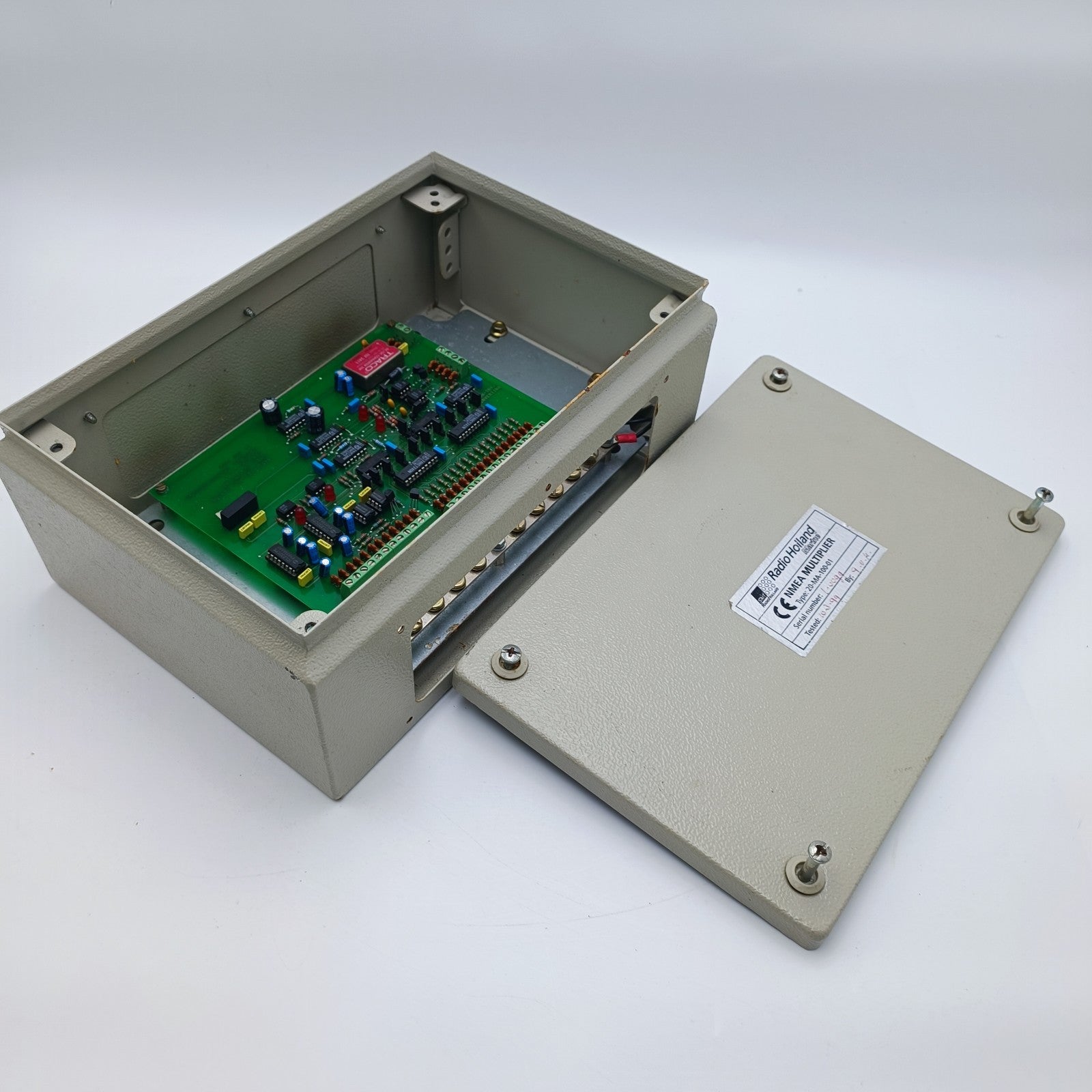 Radio Holland Marine NMEA Multiplexer Type 20-MA-100-01 NMEA 0183 Data Multiplex1