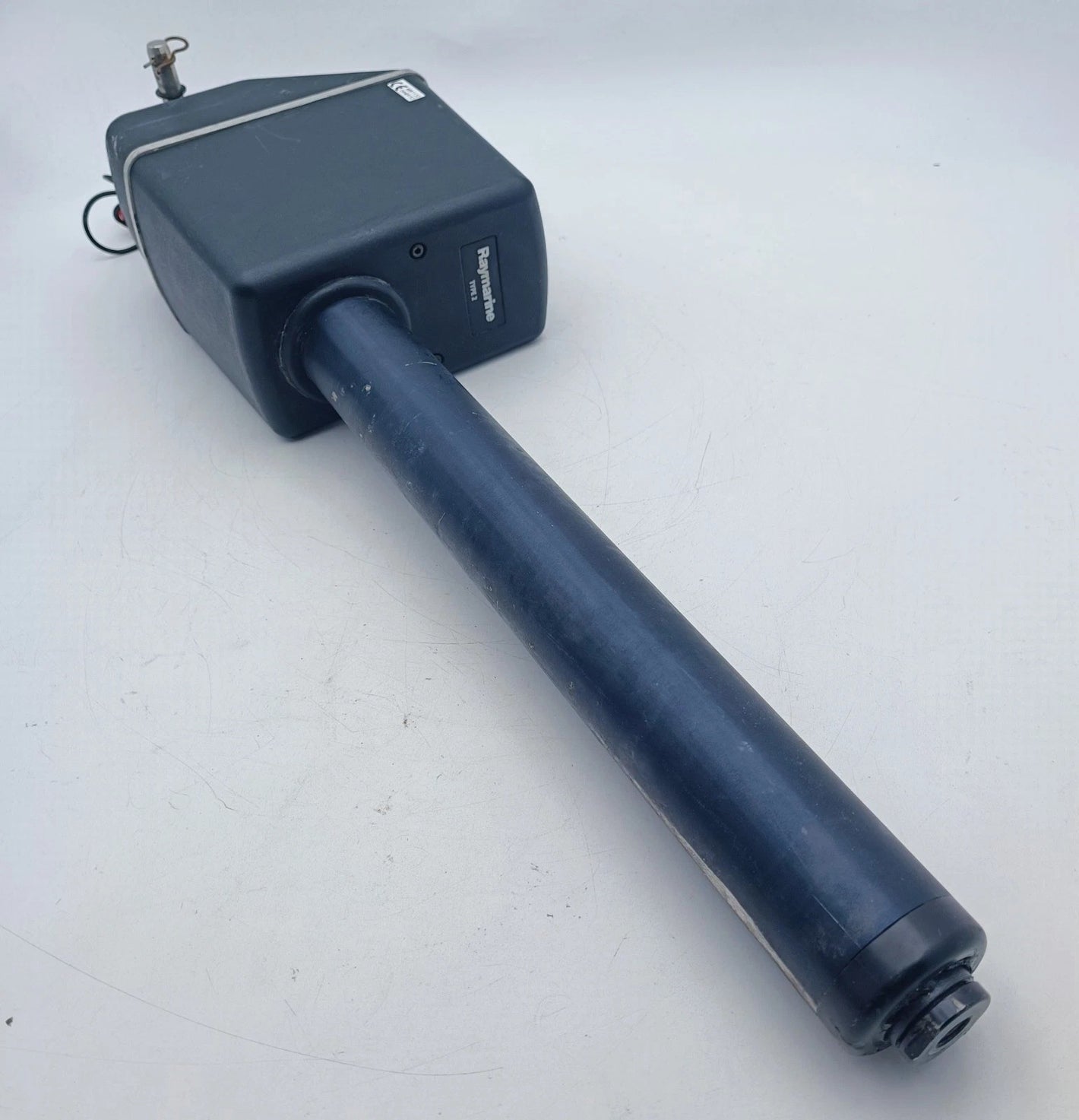 Raymarine Type 2 12 Volt Autopilot Long Shaft Linear Drive Up to 20,000kg X300