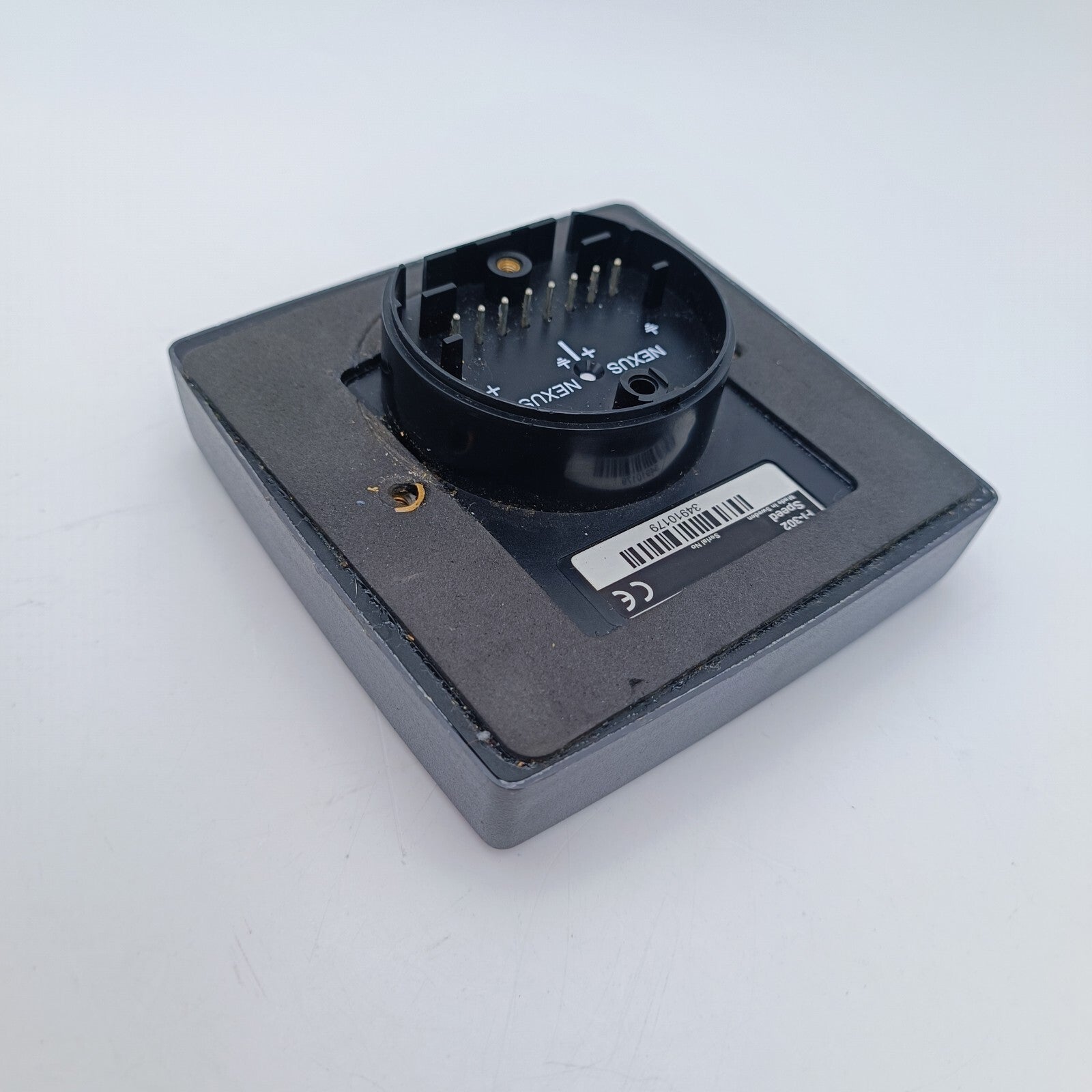 720298