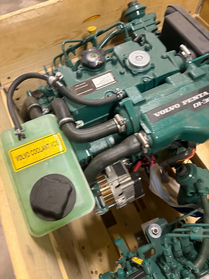 Volvo Penta D1-30F 29HP Marine Diesel Engine Complete Boat Motor D1 30 f/ Sail0