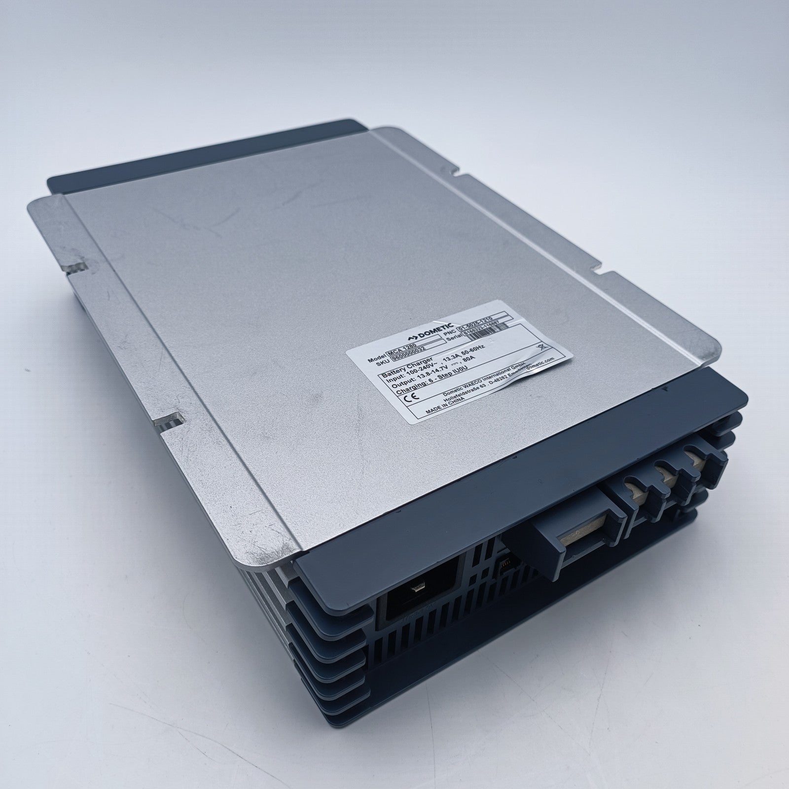 Dometic WAECO PerfectCharge MCA 1280 12V 80A Automatic Marine Battery Charger9