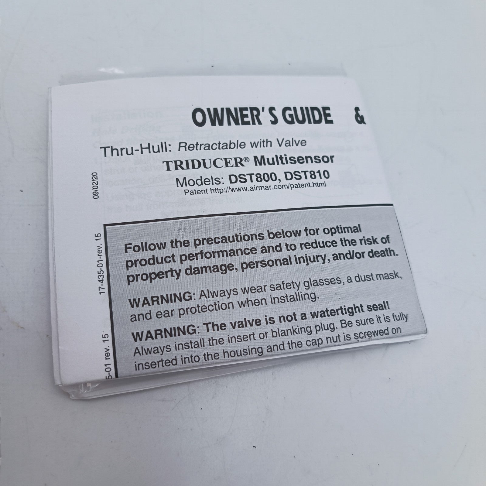718437
